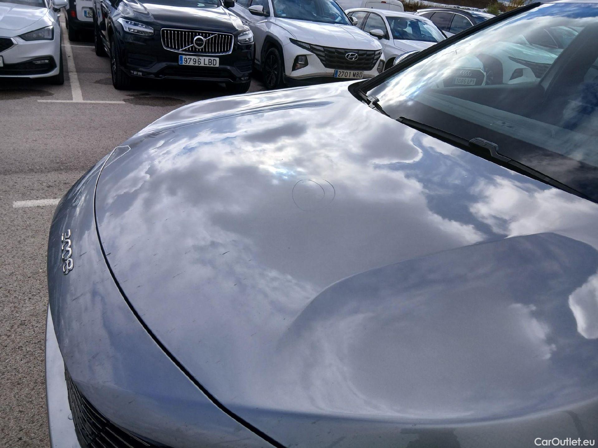  Peugeot  3008 PEUGEOT  / 2020 / 5P / todoterreno 1.5 BlueHDi 96kW (130CV) S&S Allure EAT8 #10