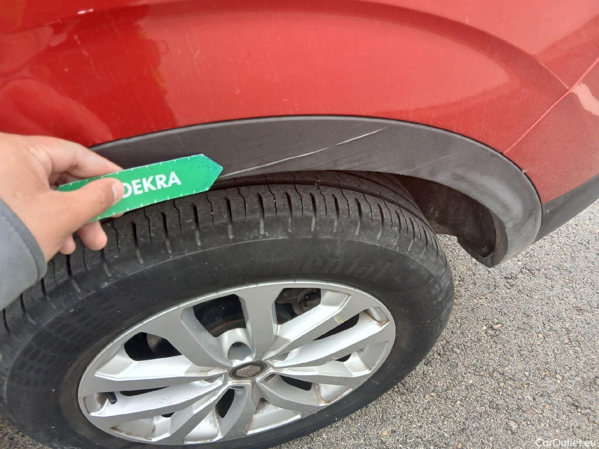  Renault  Kadjar RENAULT  / 2019 / 5P / crossover Intens Blue dCi 85kW (115CV) #20