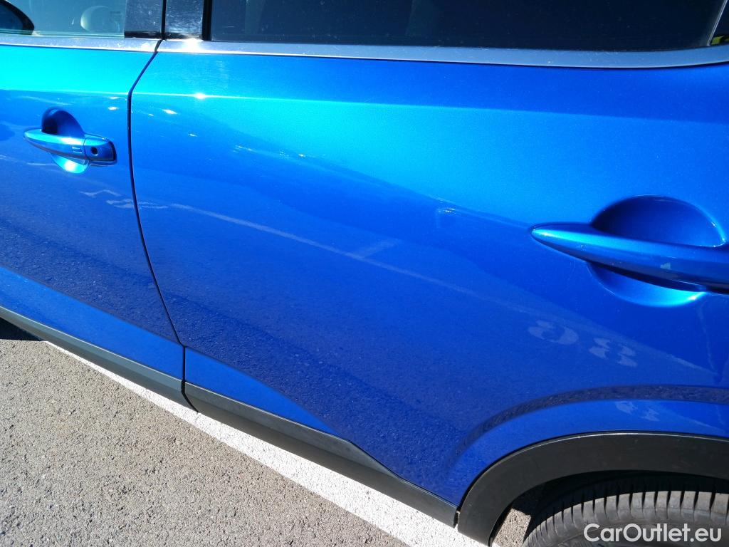  Nissan  Qashqai NISSAN  / 2021 / 5P / todoterreno DIG-T 103kW mHEV 4x2 Premiere Edition(SL) #50