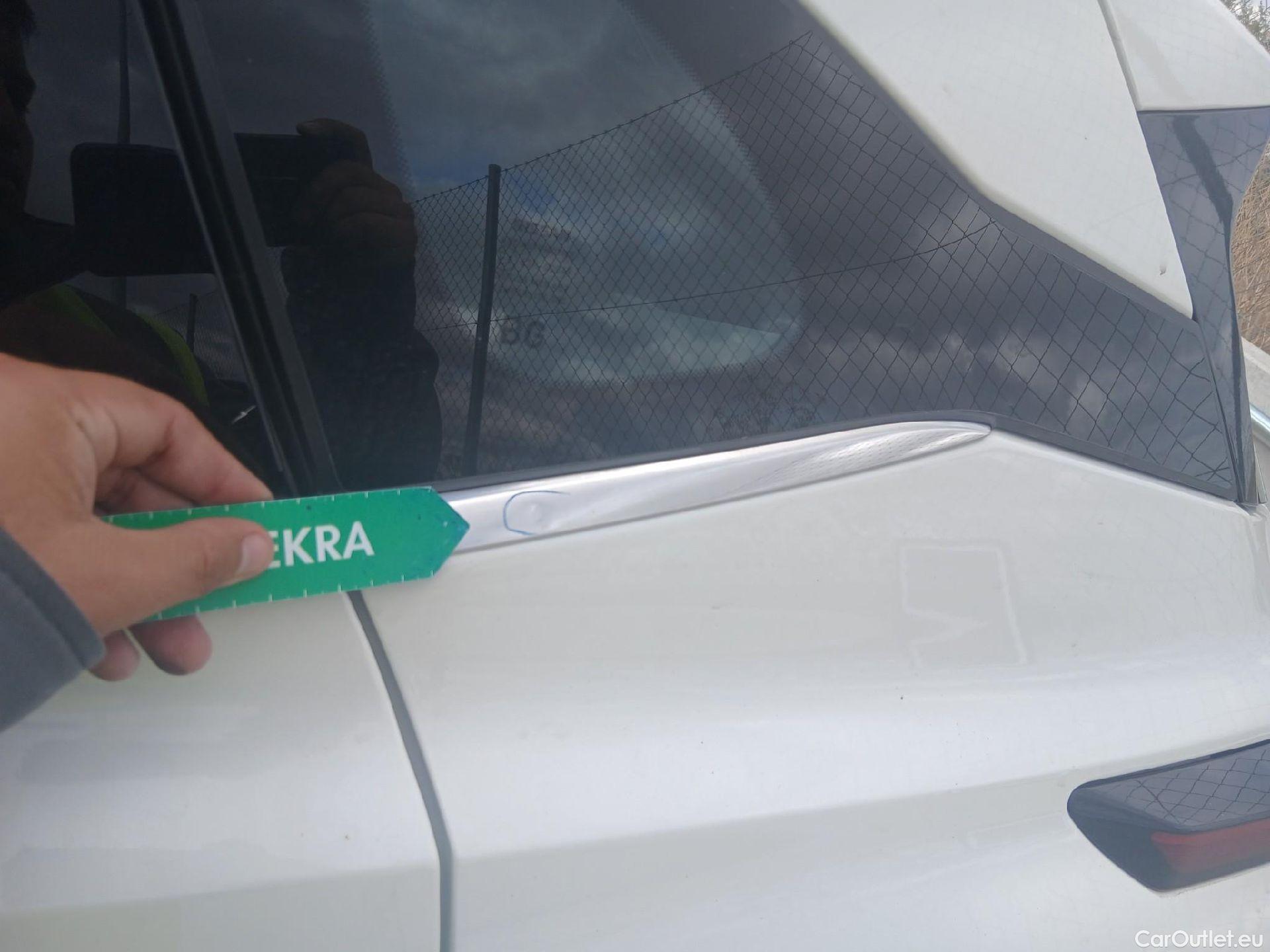  Nissan  Qashqai NISSAN  / 2021 / 5P / todoterreno DIG-T 116kW (158CV) mHEV Xtronic Acenta (AC3) #13