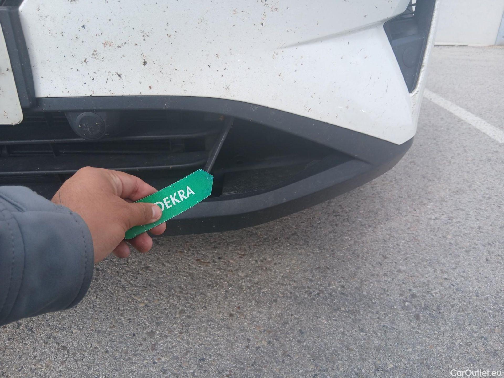  Nissan  Qashqai NISSAN  / 2021 / 5P / todoterreno DIG-T 116kW (158CV) mHEV Xtronic Acenta (AC3) #5