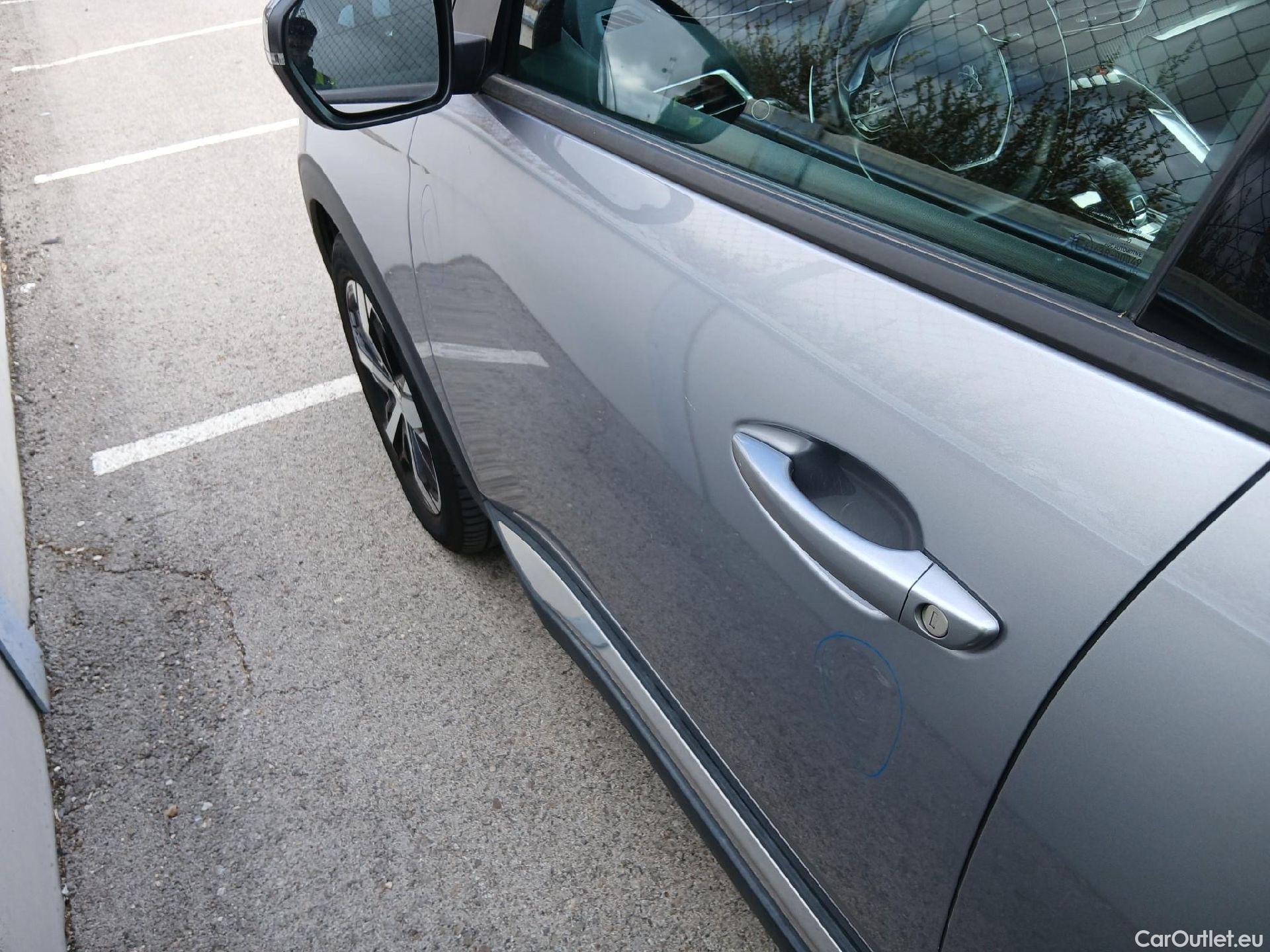  Peugeot  3008 PEUGEOT  / 2020 / 5P / todoterreno 1.5 BlueHDi 96kW (130CV) S&S Allure EAT8 #17