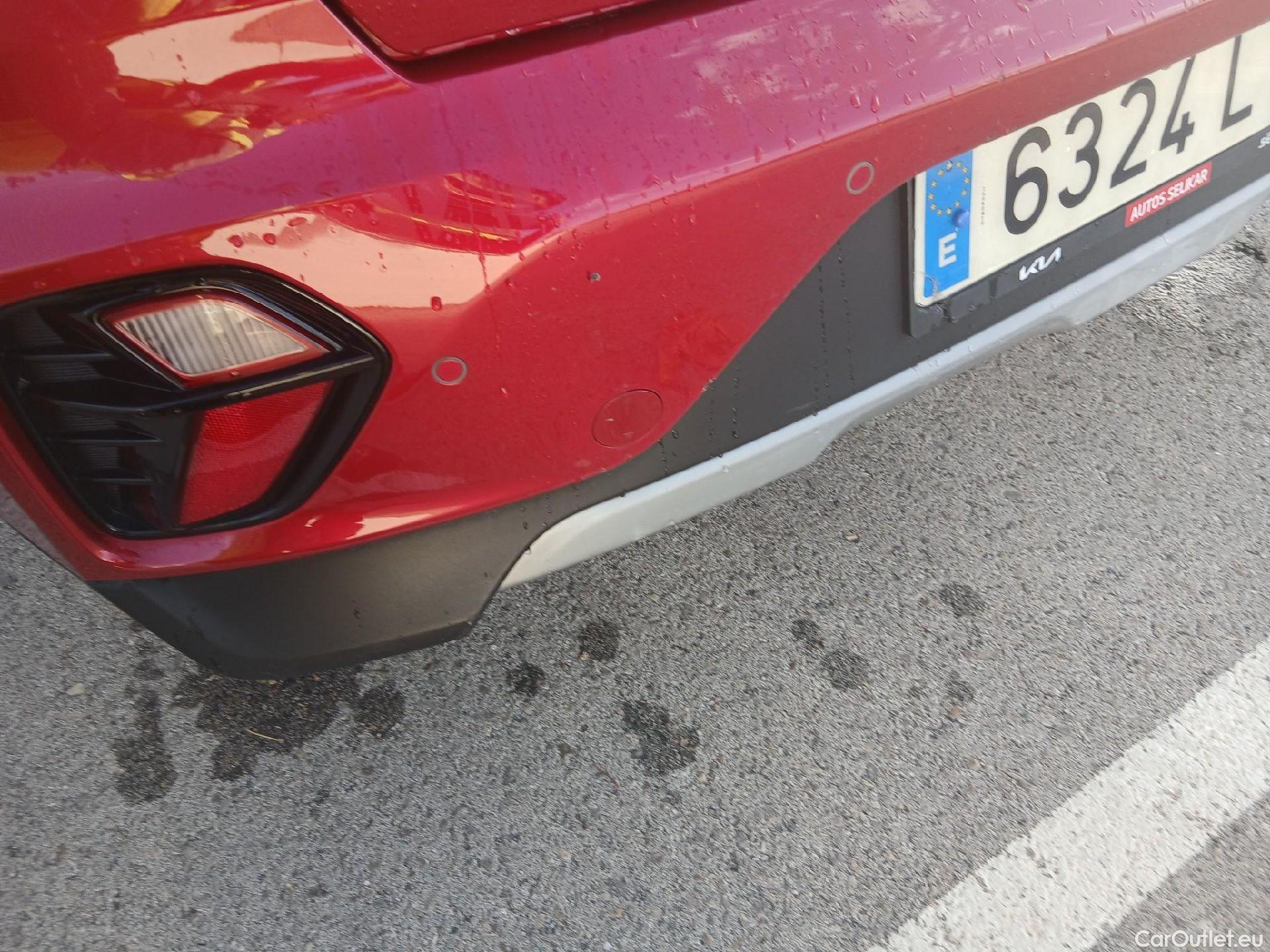  KIA  Niro KIA  / 2019 / 5P / crossover 1.6 GDi PHEV 104kW (141CV) Drive #21