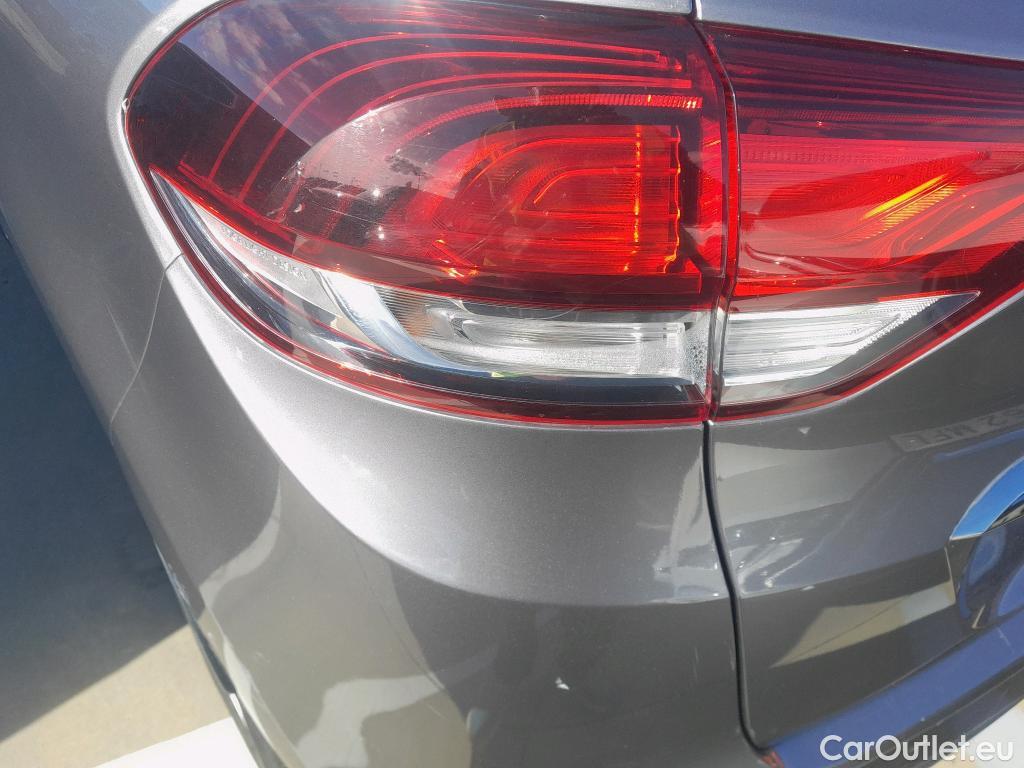  Renault  Scenic RENAULT Scénic / 2016 / 5P / monovolumen compacto Zen Energy dCi 96kW (130CV) #8