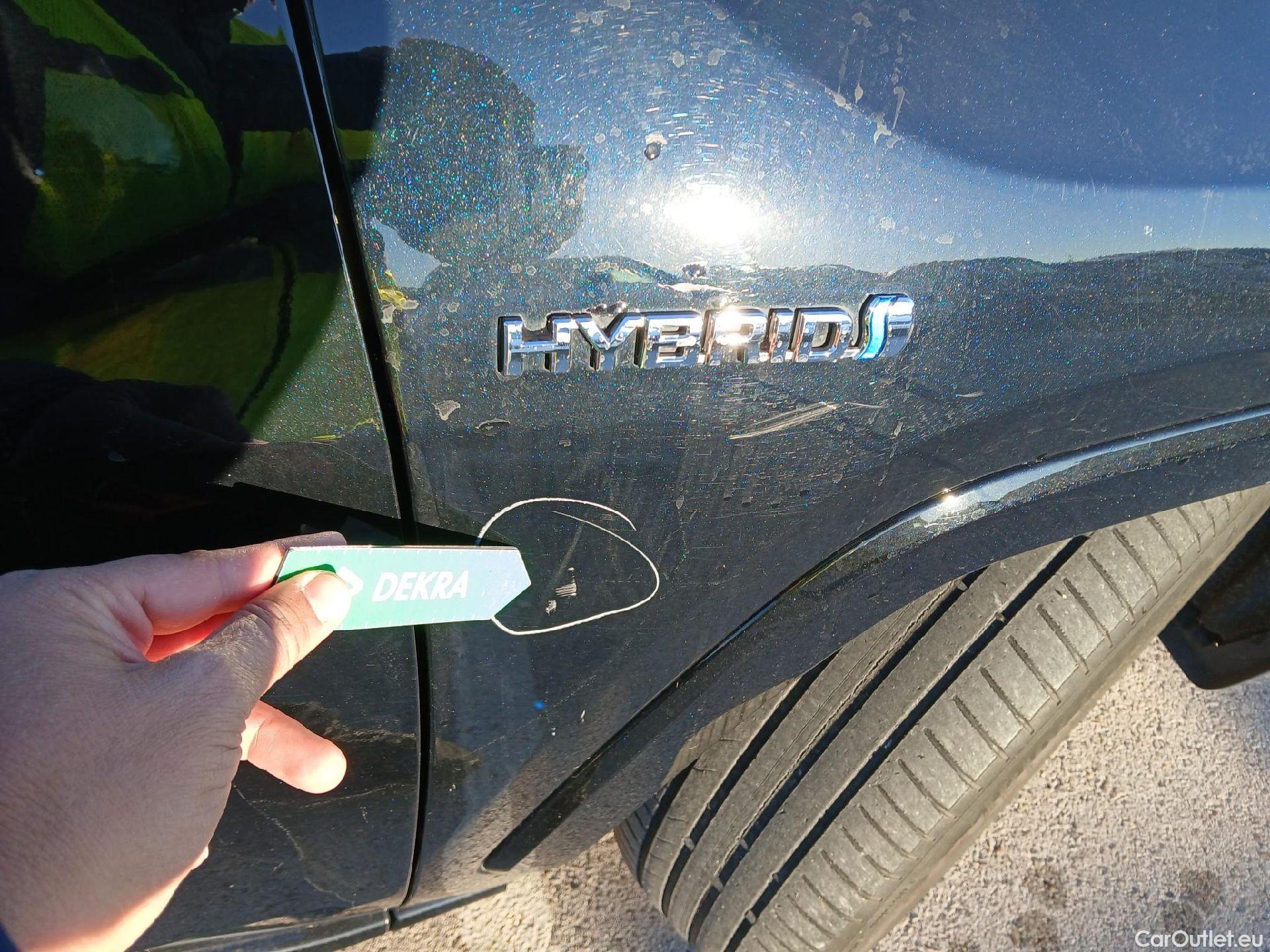  Toyota  RAV4 TOYOTA  / 2018 / 5P / todoterreno 2.5l 220H Black Edition(SP) #25