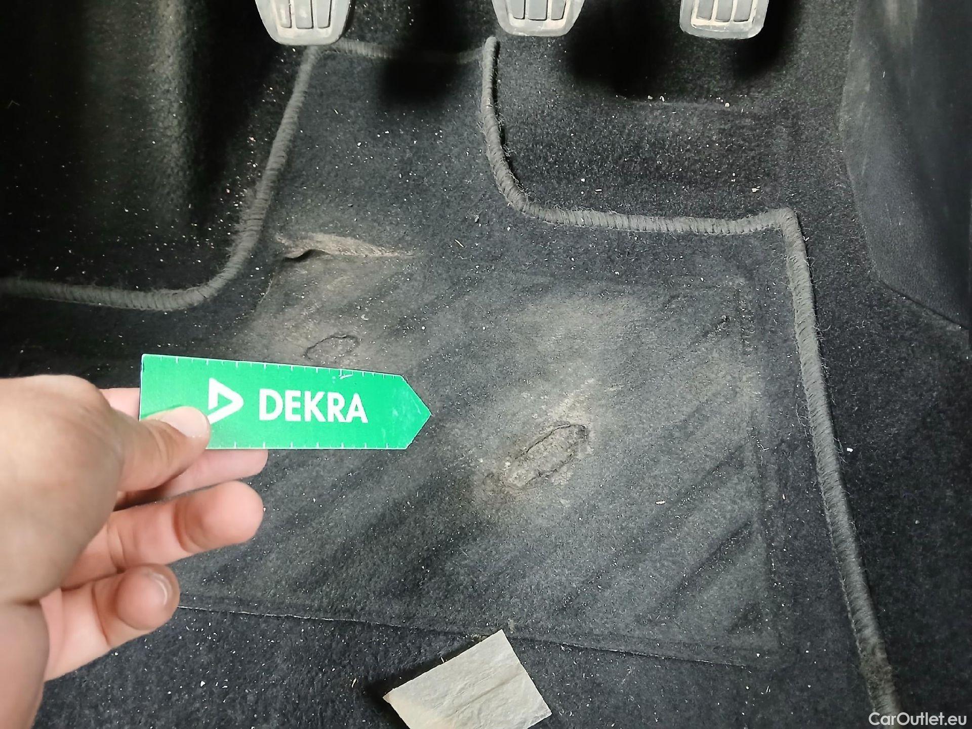  Citroen  Berlingo  Combi Live Pack Business M 1.5 BlueHDi 100CV MT6 E6d #6