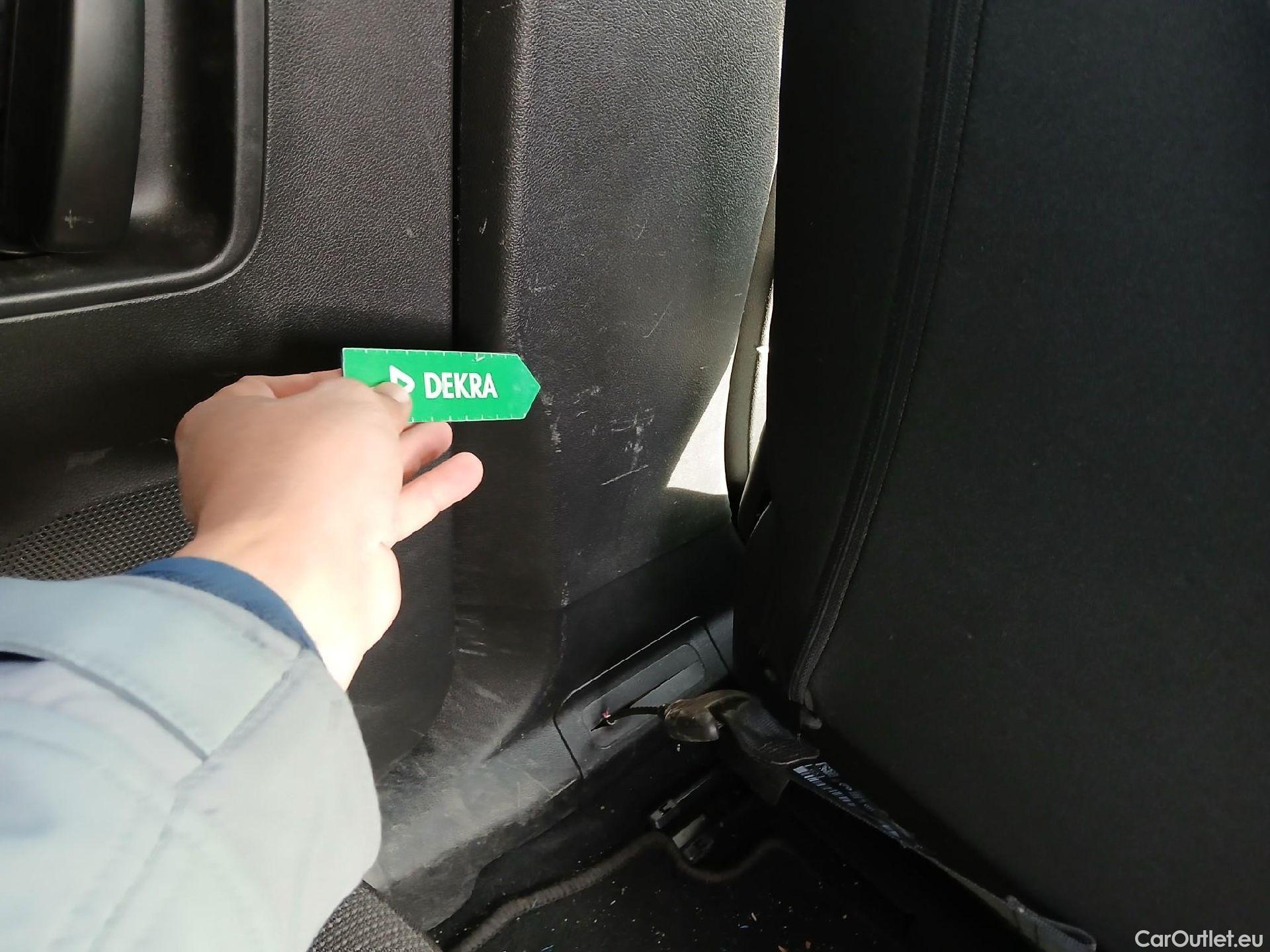  Citroen  Berlingo  Combi Live Pack Business M 1.5 BlueHDi 100CV MT6 E6d #17