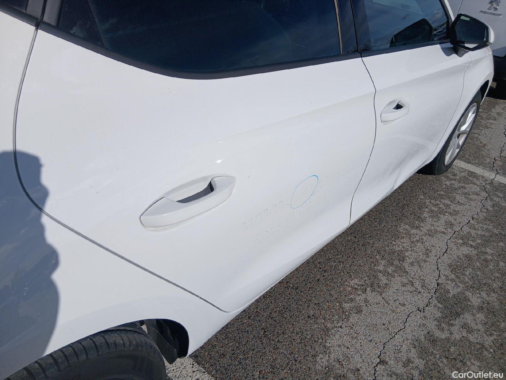  Land Rover  Discovery SEAT Nuevo León / 2020 / 5P / berlina con portón 2.0 TDI 85kW S&S Style Go(SP) #20