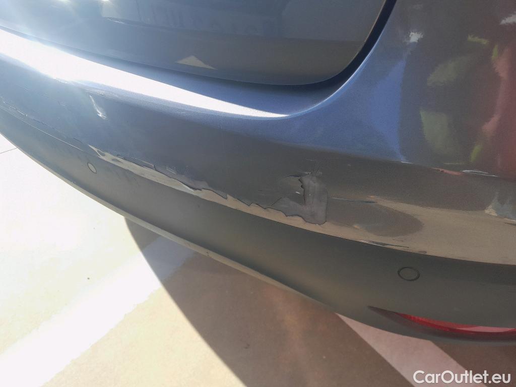  Renault  Scenic RENAULT Scénic / 2016 / 5P / monovolumen compacto Zen Energy dCi 96kW (130CV) #45