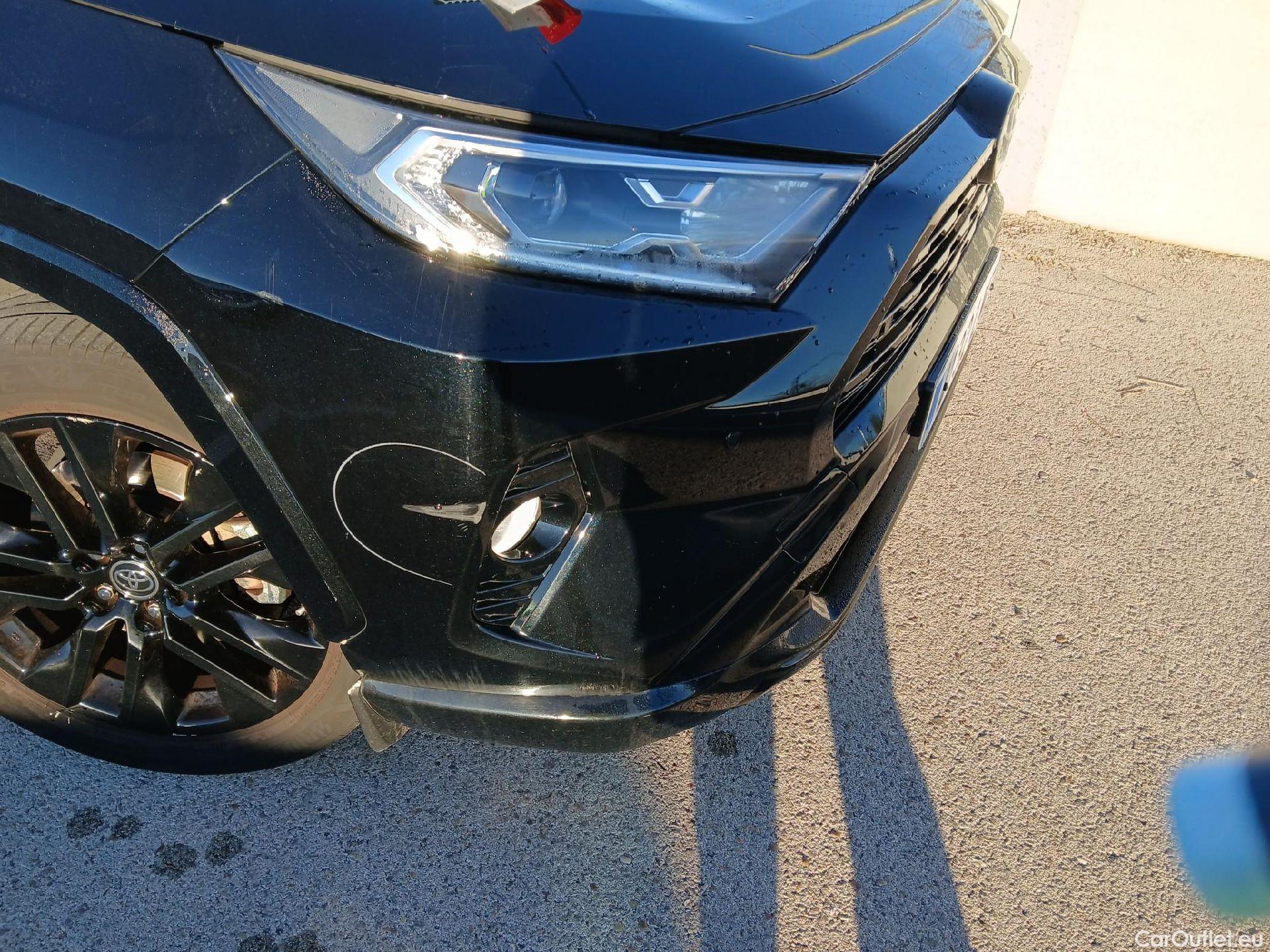  Toyota  RAV4 TOYOTA  / 2018 / 5P / todoterreno 2.5l 220H Black Edition(SP) #4