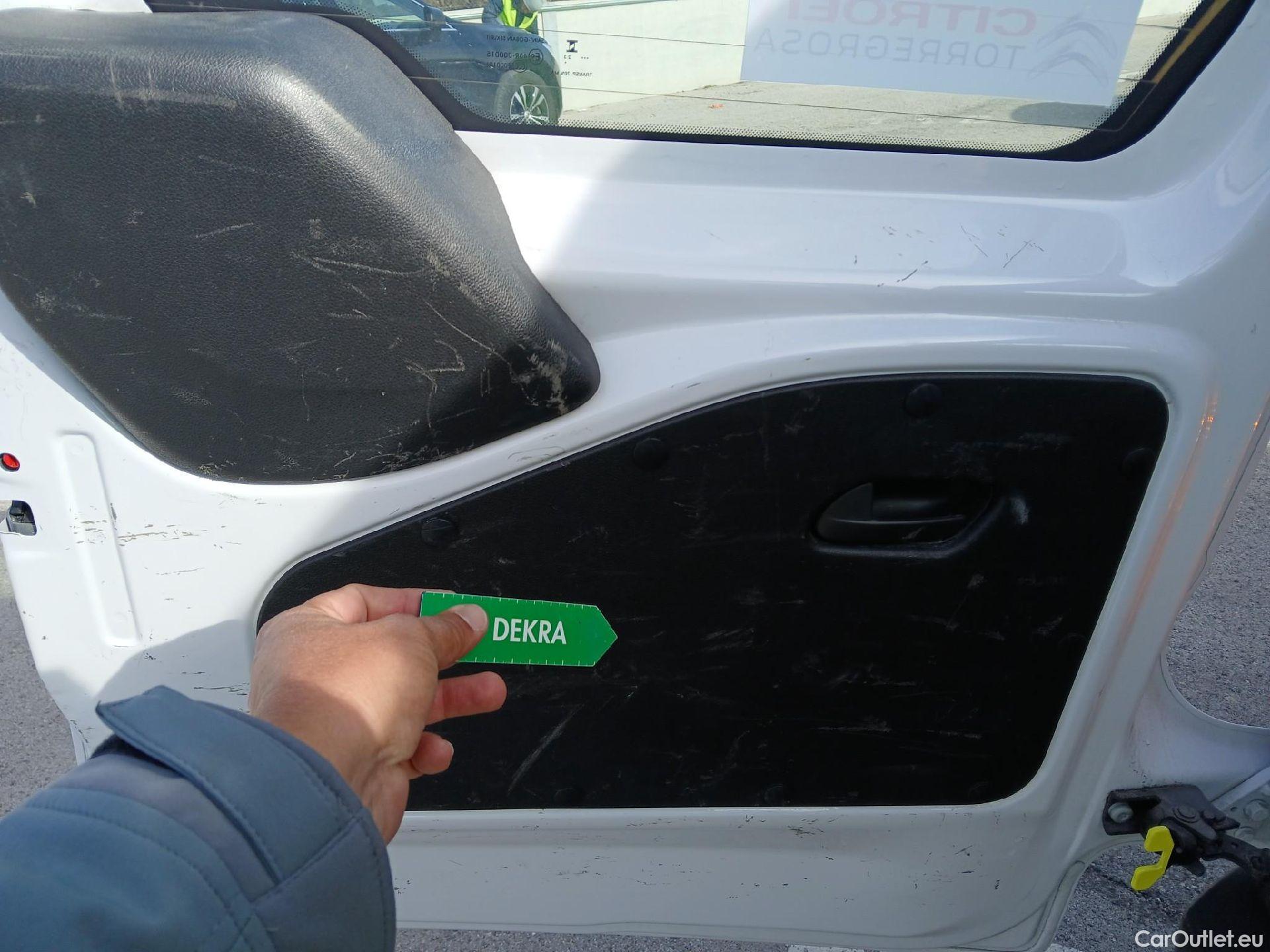  Citroen  Berlingo  Combi Live Pack Business M 1.5 BlueHDi 100CV MT6 E6d #29