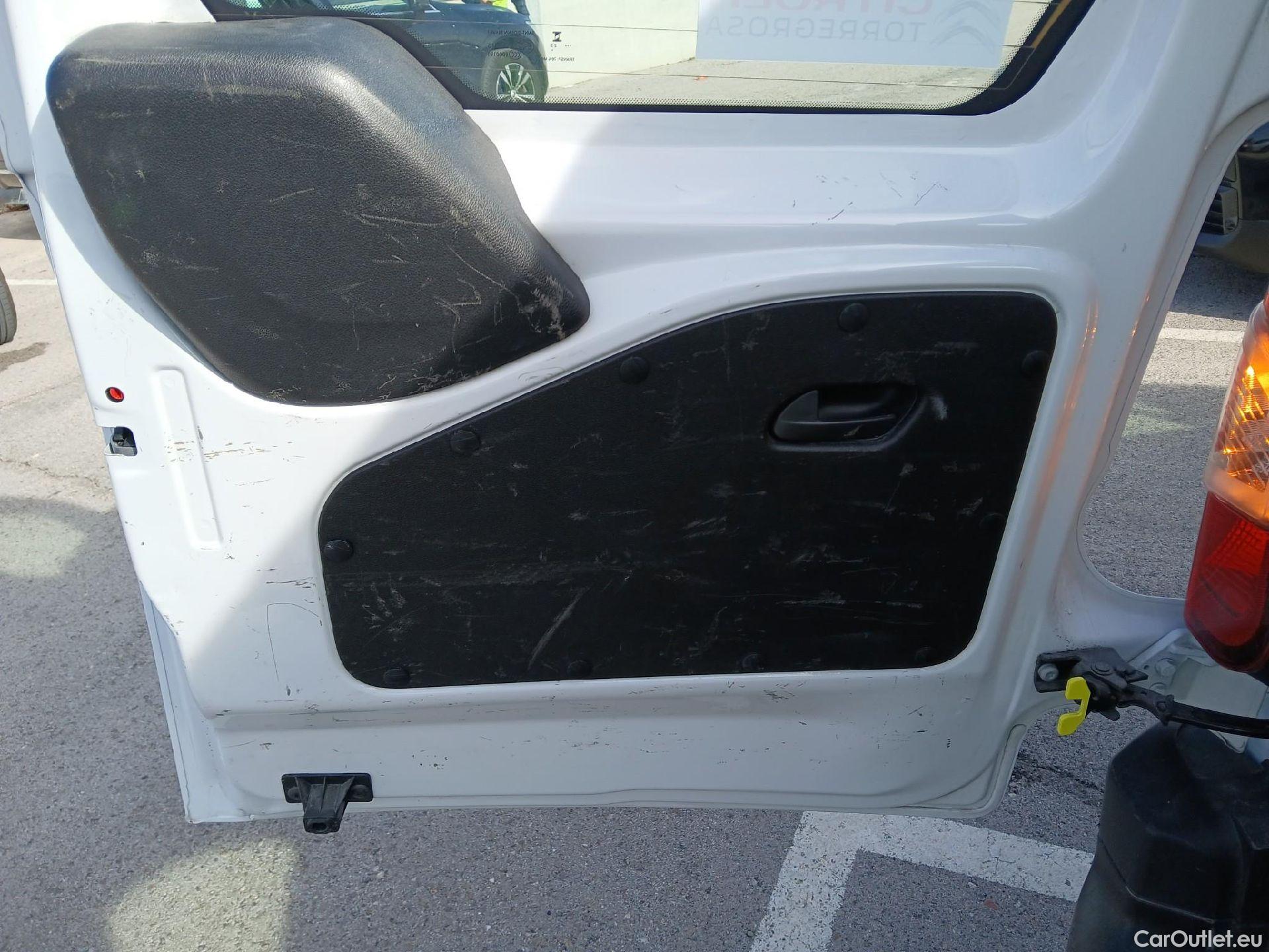  Citroen  Berlingo  Combi Live Pack Business M 1.5 BlueHDi 100CV MT6 E6d #30