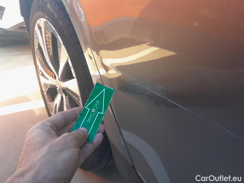  Renault  Scenic RENAULT Scénic / 2016 / 5P / monovolumen compacto Zen Energy dCi 96kW (130CV) #32