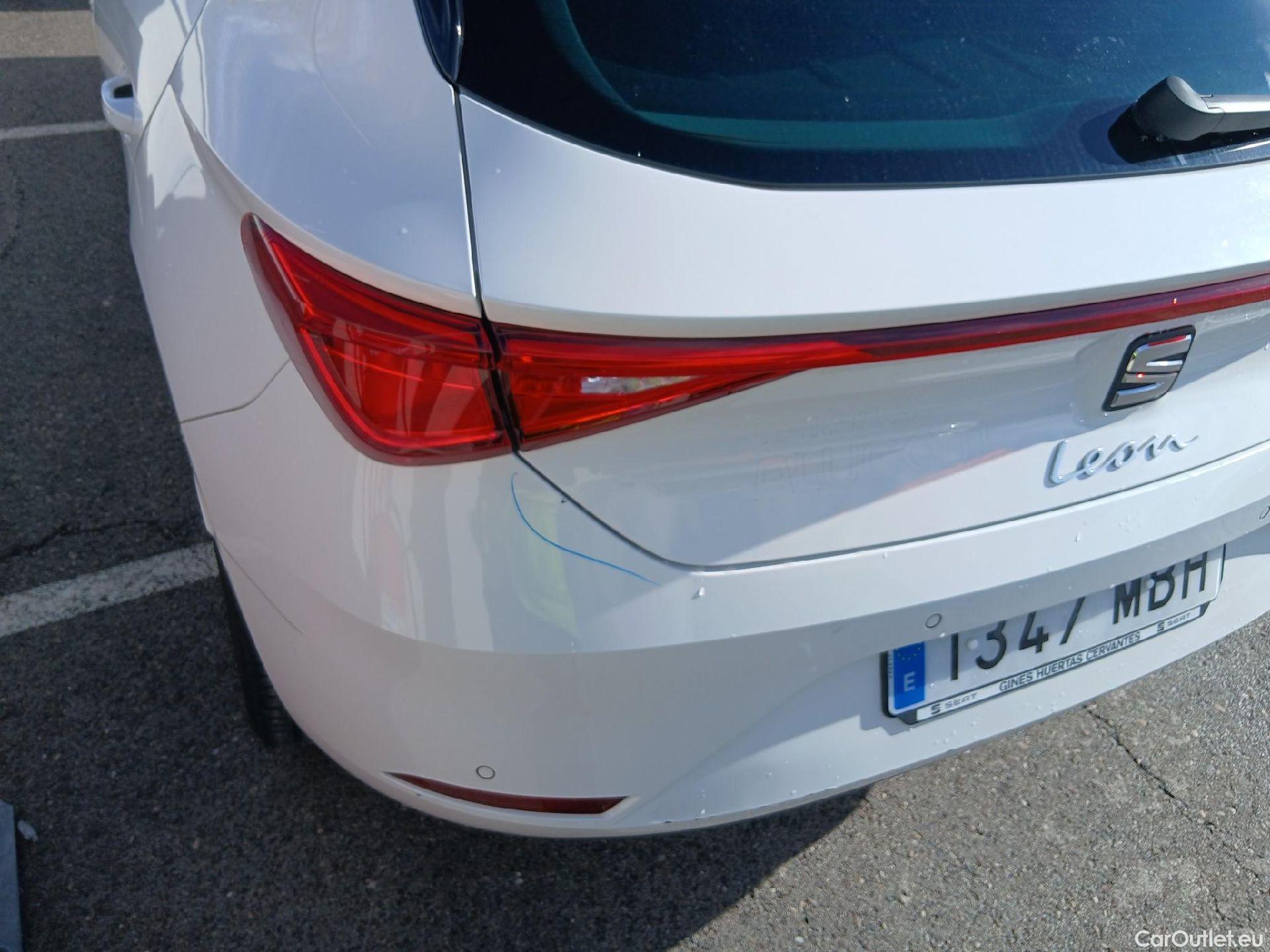  Land Rover  Discovery SEAT Nuevo León / 2020 / 5P / berlina con portón 2.0 TDI 85kW S&S Style Go(SP) #18