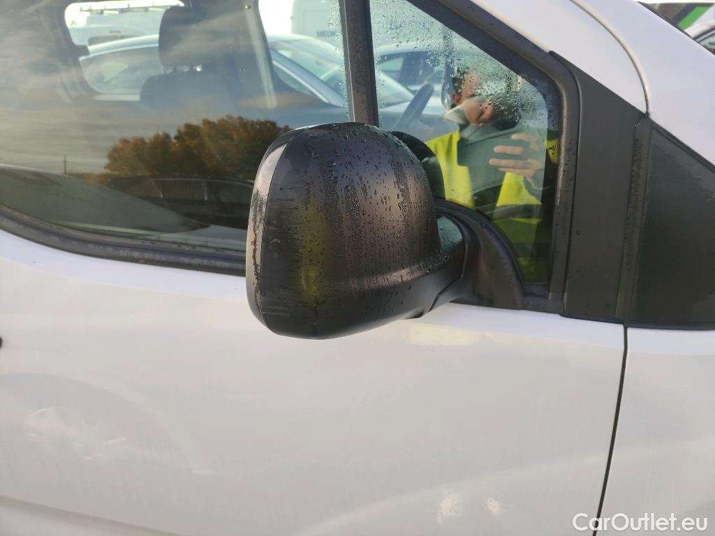  Citroen  Berlingo  Combi Live Pack Business M 1.5 BlueHDi 100CV MT6 E6d #21