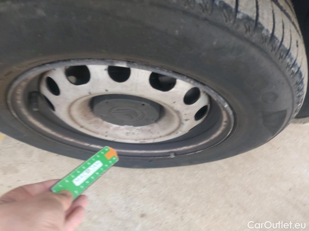  Citroen  Berlingo CITROEN  VU 4p 2G combi Multispace LIVE Edit.BlueHDi 74KW (100CV #37