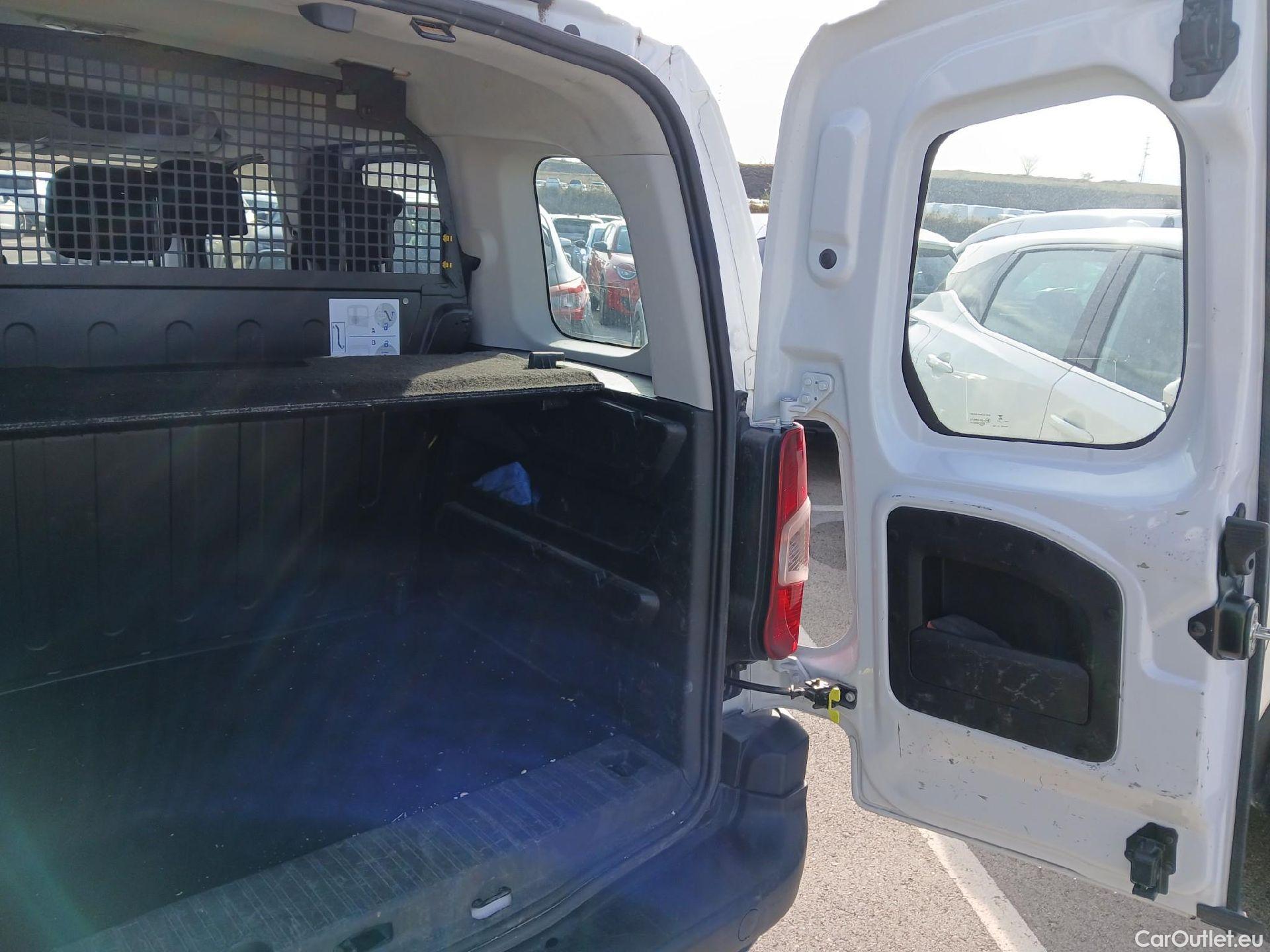  Citroen  Berlingo  Combi Live Pack Business M 1.5 BlueHDi 100CV MT6 E6d #62