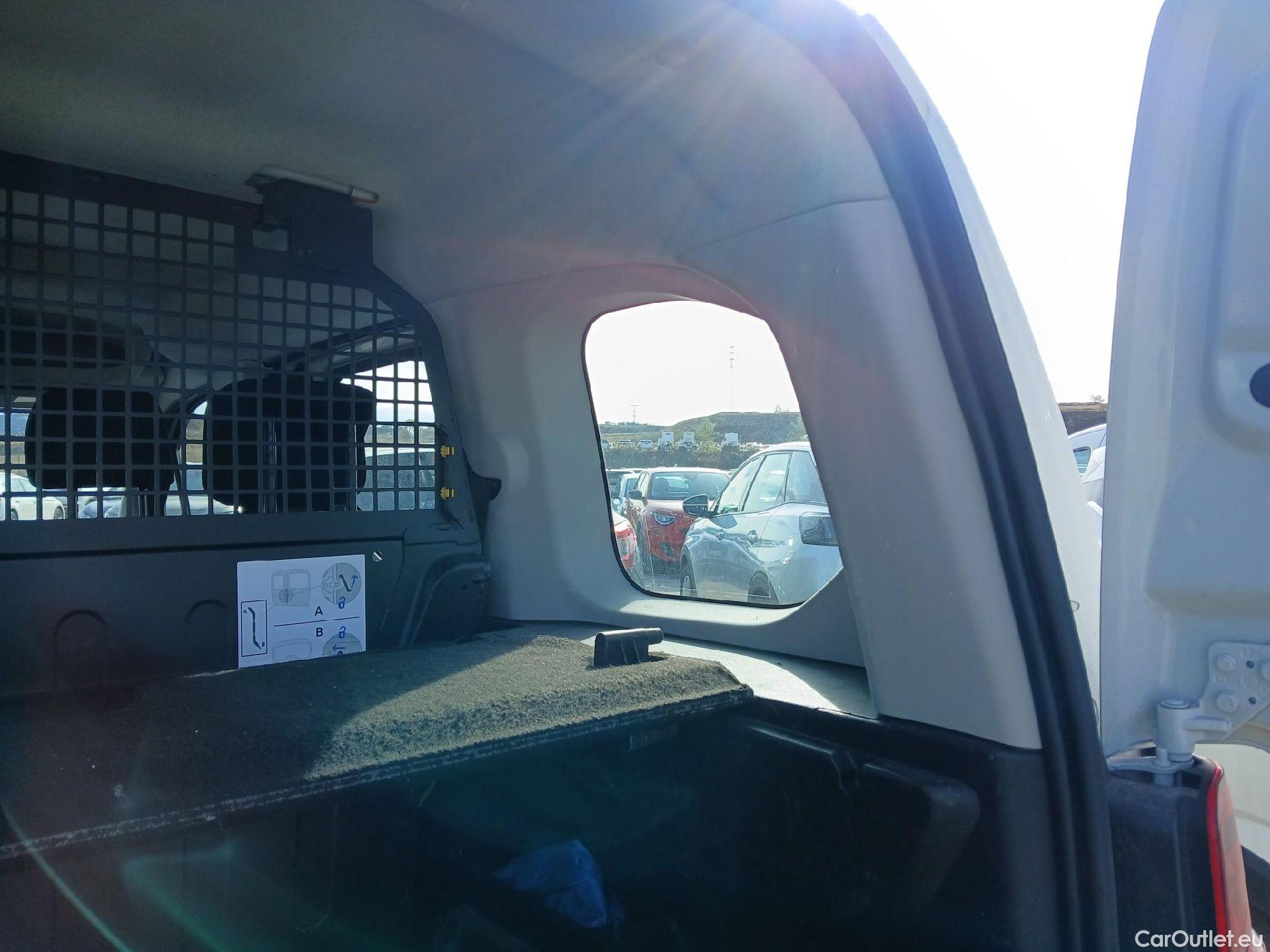  Citroen  Berlingo  Combi Live Pack Business M 1.5 BlueHDi 100CV MT6 E6d #26