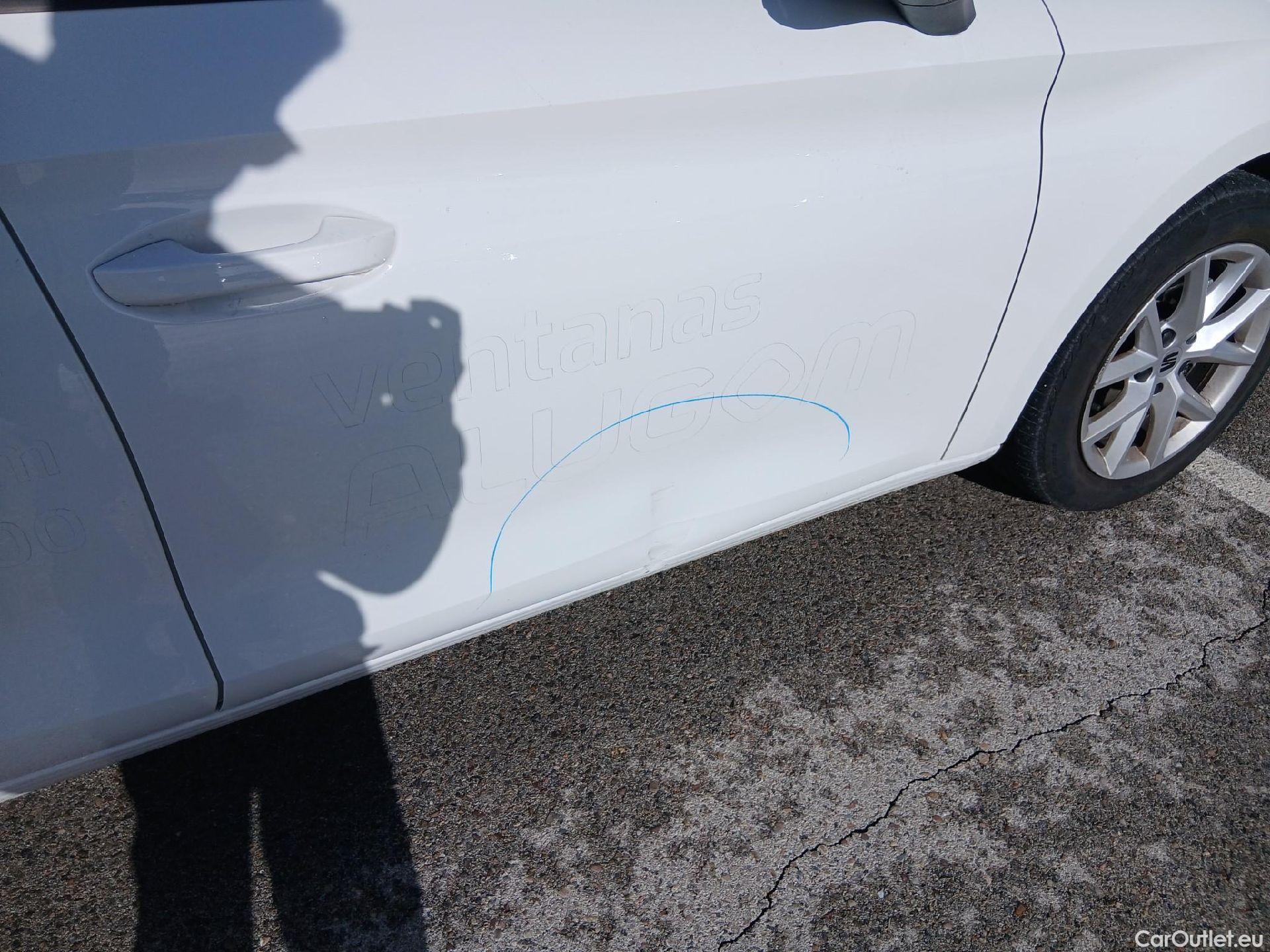  Land Rover  Discovery SEAT Nuevo León / 2020 / 5P / berlina con portón 2.0 TDI 85kW S&S Style Go(SP) #24