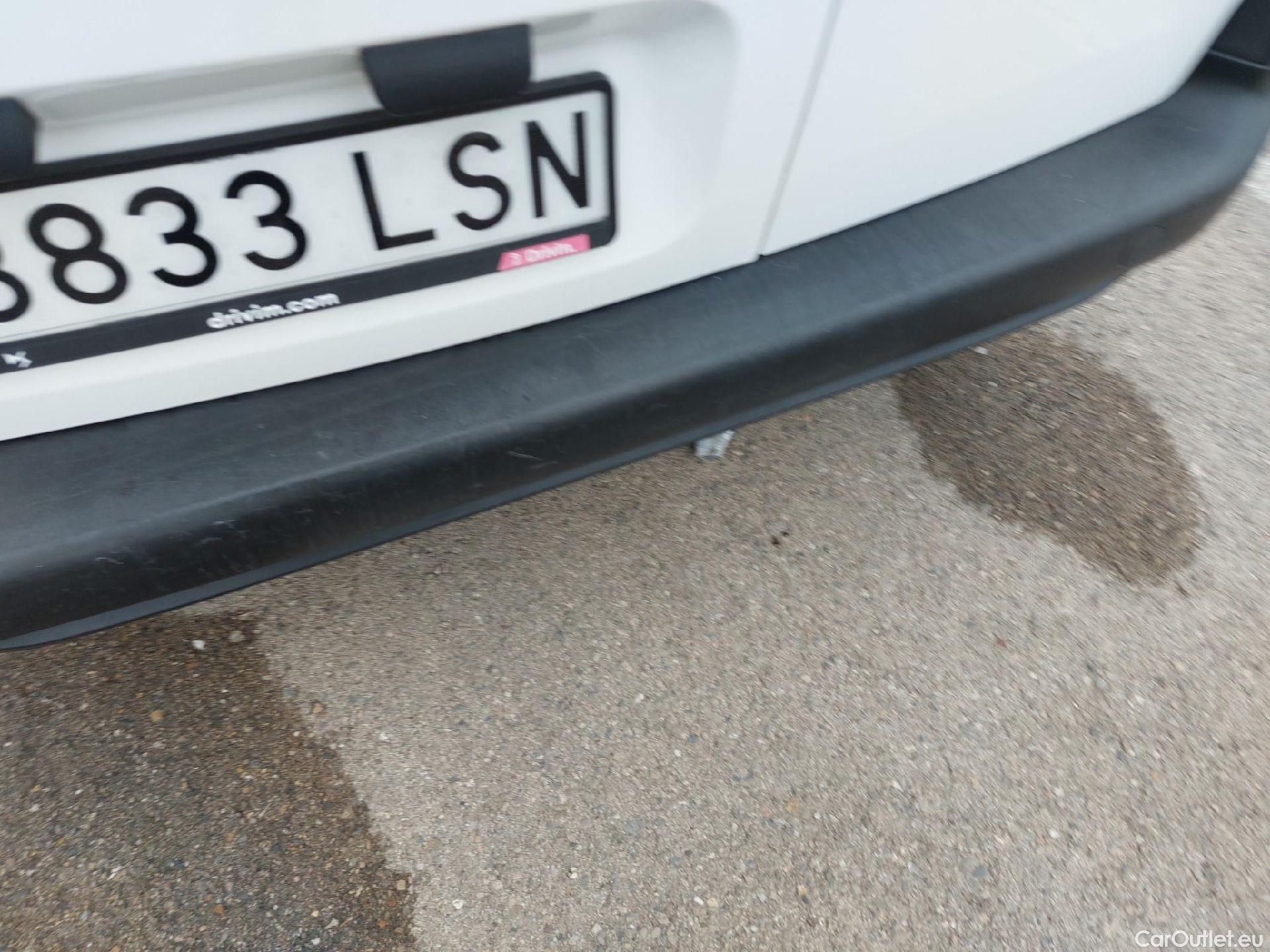  Citroen  Berlingo  Combi Live Pack M 1.5 BlueHDi 100CV MT6 E6d #21