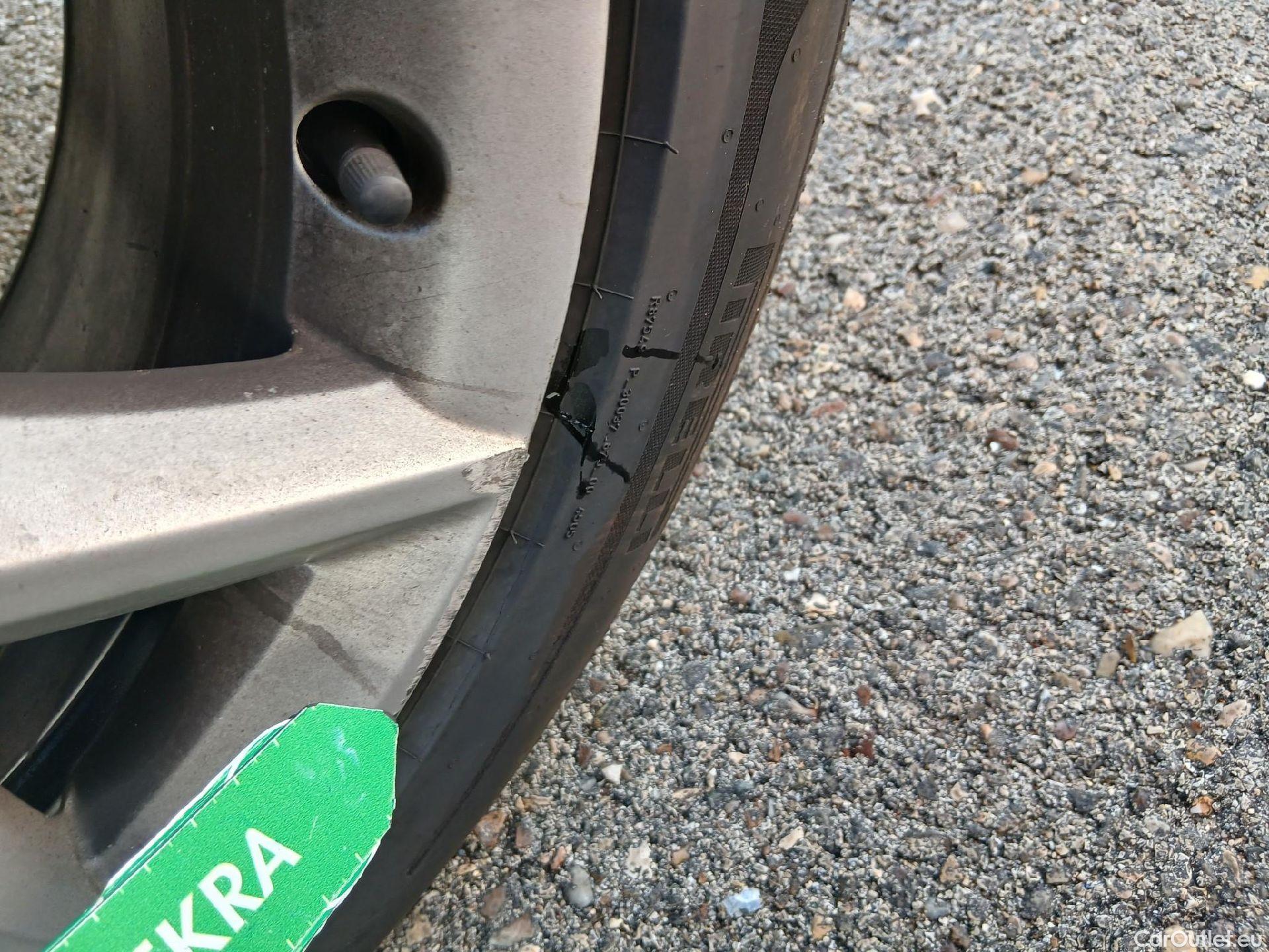  Land Rover  Discovery SEAT Nuevo León / 2020 / 5P / berlina con portón 2.0 TDI 85kW S&S Style Go(SP) #5