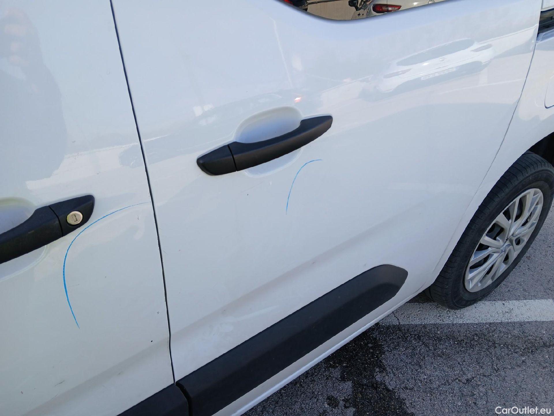  Citroen  Berlingo  Combi Live Pack Business M 1.5 BlueHDi 100CV MT6 E6d #42