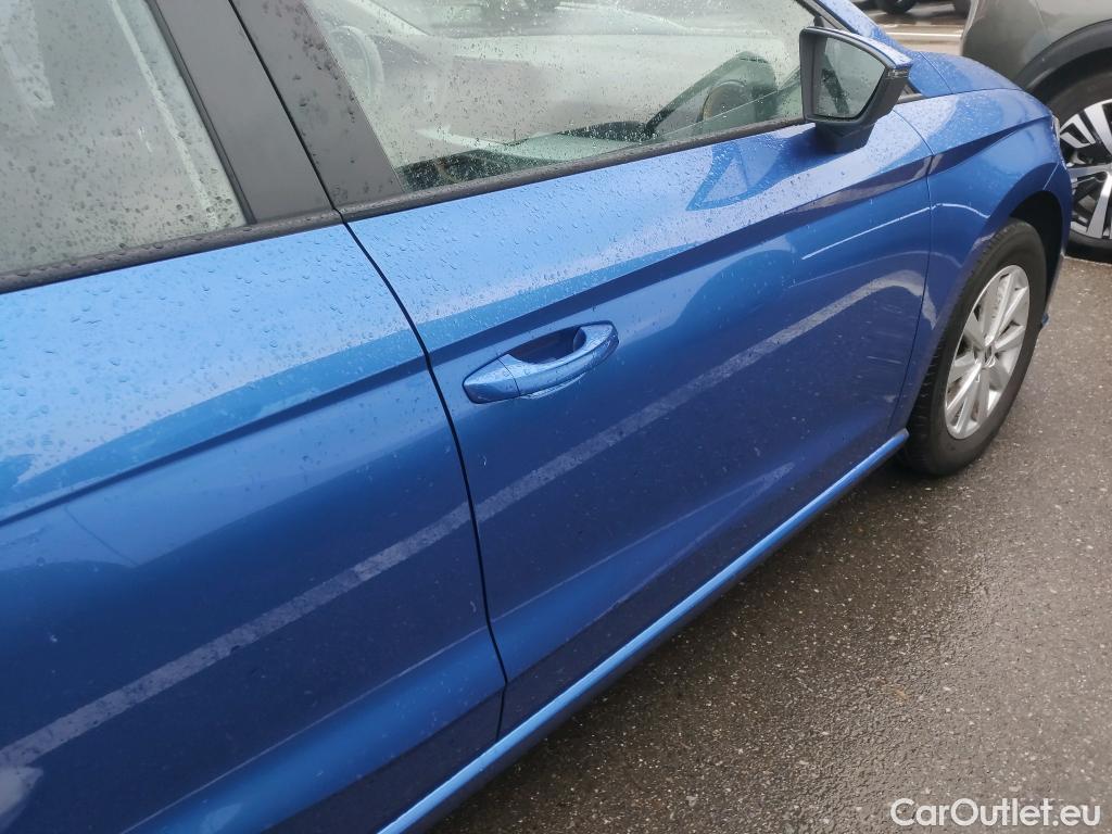  Seat  Ibiza SEAT  / 2017 / 5P / berlina con portón 1.0 TSI 81kW (110CV) Style Plus(SP) #8