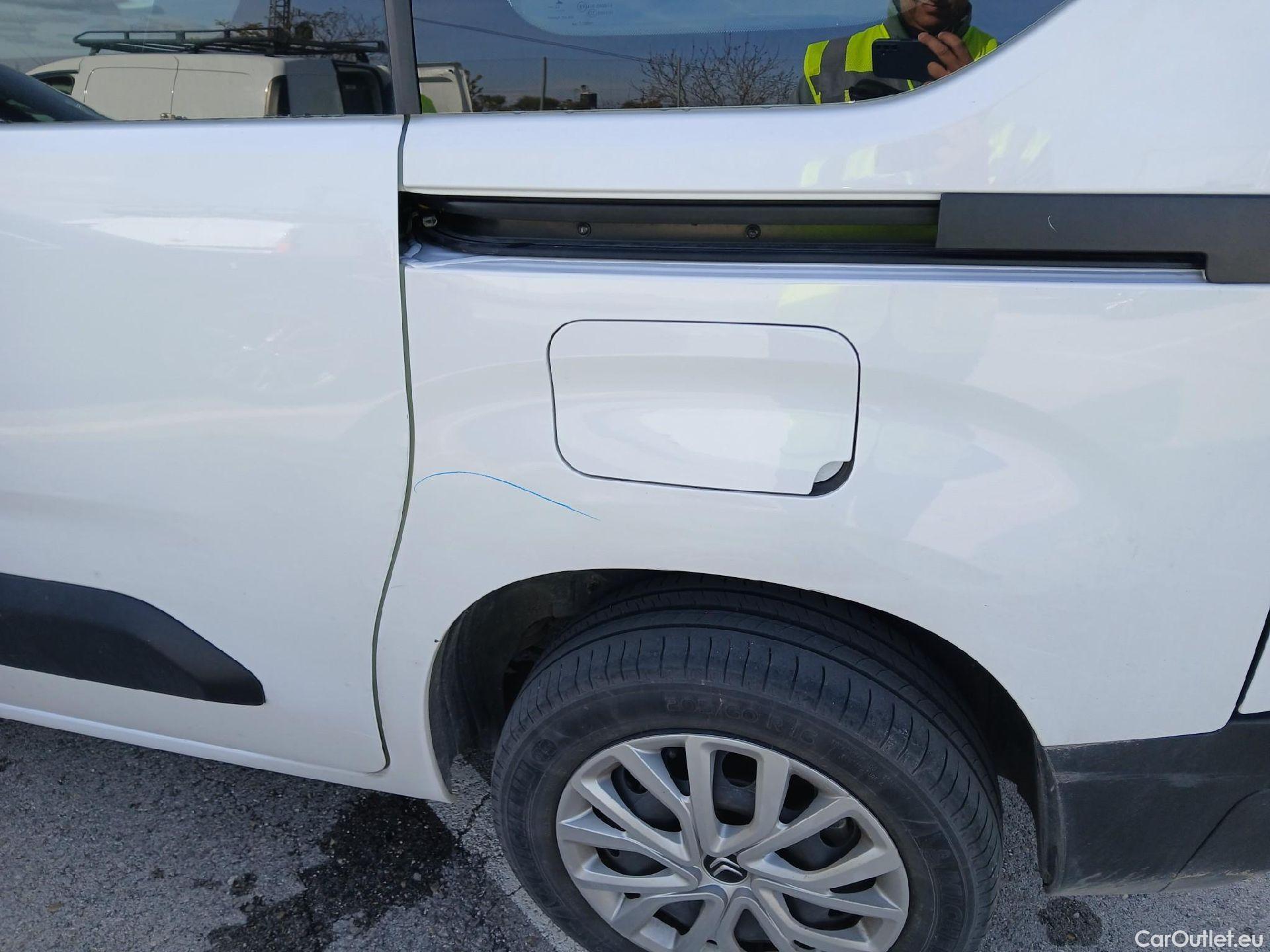  Citroen  Berlingo  Combi Live Pack Business M 1.5 BlueHDi 100CV MT6 E6d #46