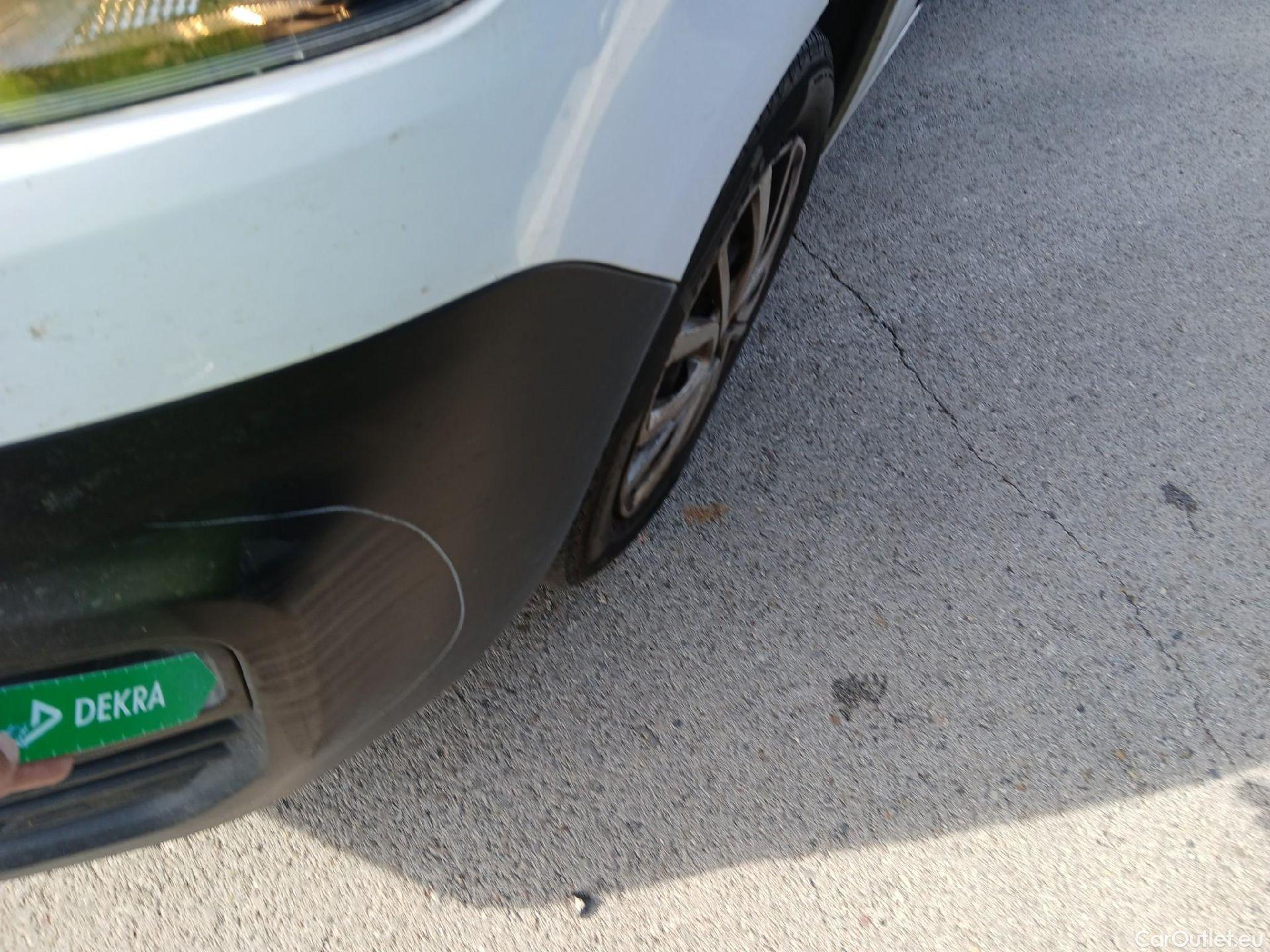  Citroen  Berlingo  Combi Live Pack Business M 1.5 BlueHDi 100CV MT6 E6d #37