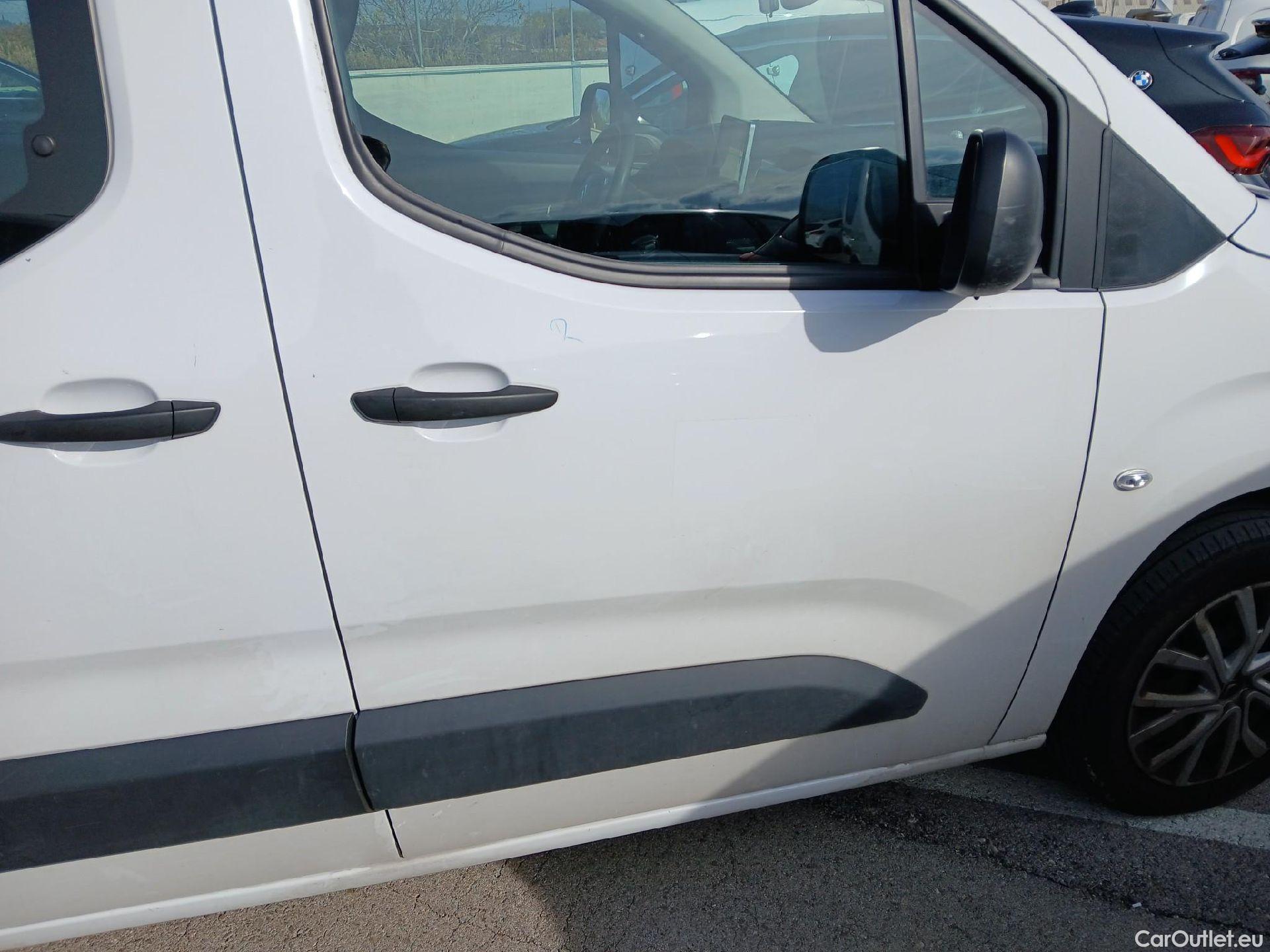  Citroen  Berlingo  Combi Live Pack Business M 1.5 BlueHDi 100CV MT6 E6d #60