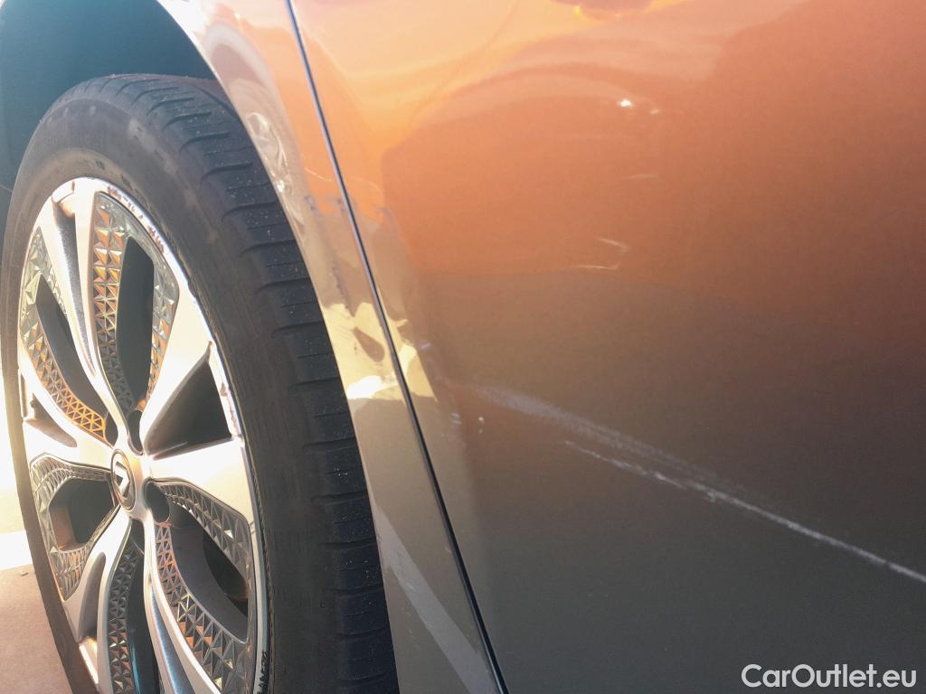  Renault  Scenic RENAULT Scénic / 2016 / 5P / monovolumen compacto Zen Energy dCi 96kW (130CV) #29