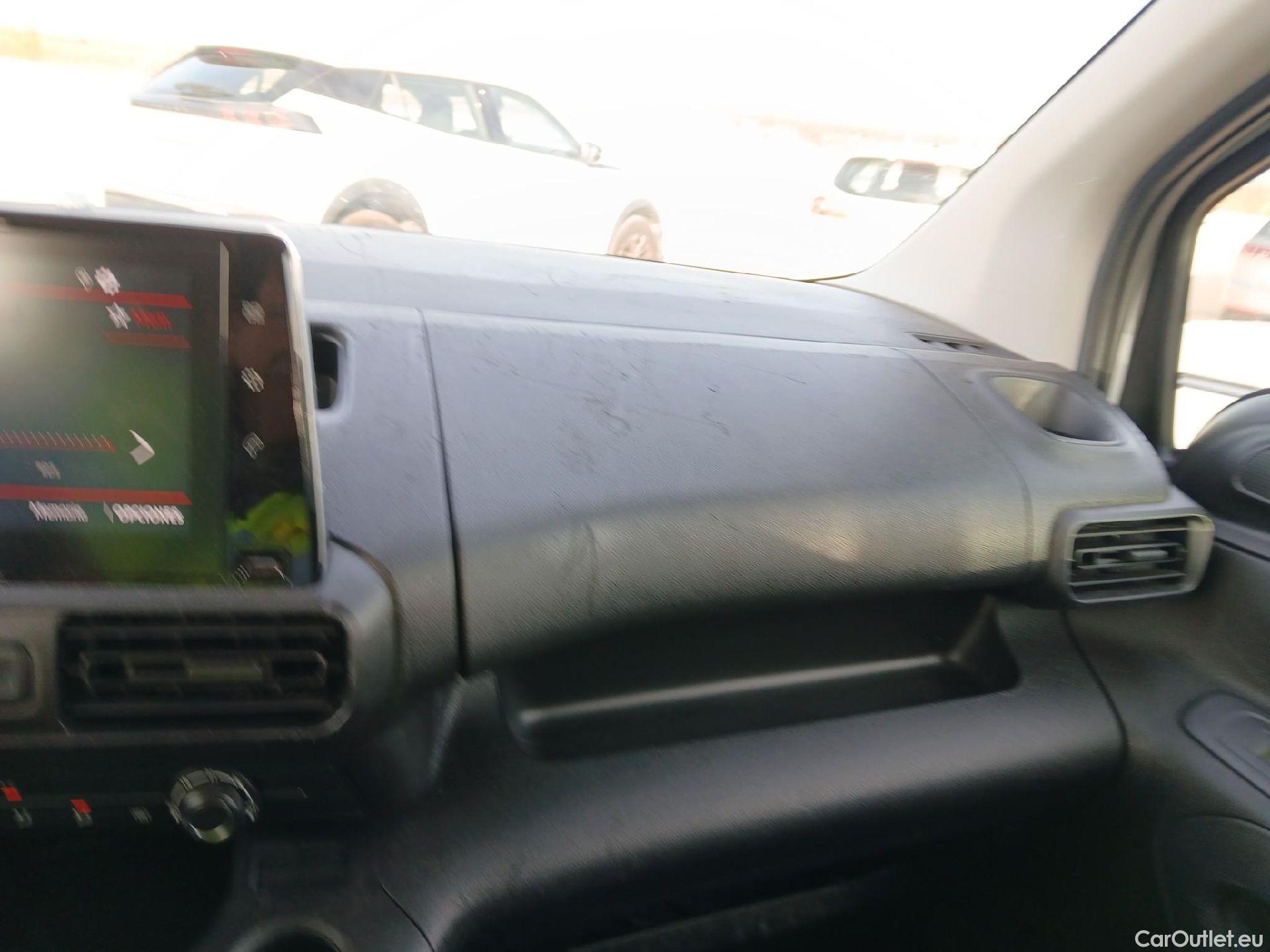  Citroen  Berlingo  Combi Live Pack Business M 1.5 BlueHDi 100CV MT6 E6d #4