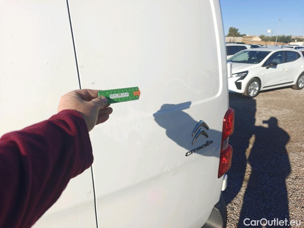  Citroen  Jumpy CITROEN  / 2016 / 4P / furgón Talla M BlueHDi 100 S&S 6v Control #13