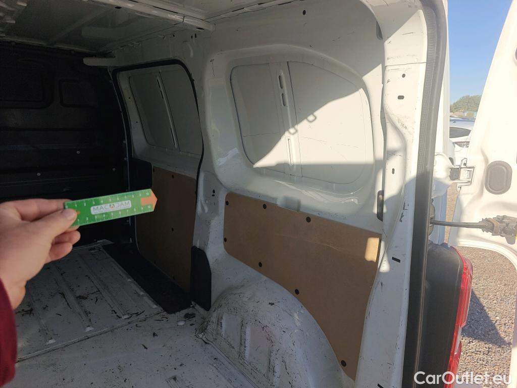  Citroen  Jumpy CITROEN  / 2016 / 4P / furgón Talla M BlueHDi 100 S&S 6v Control #7