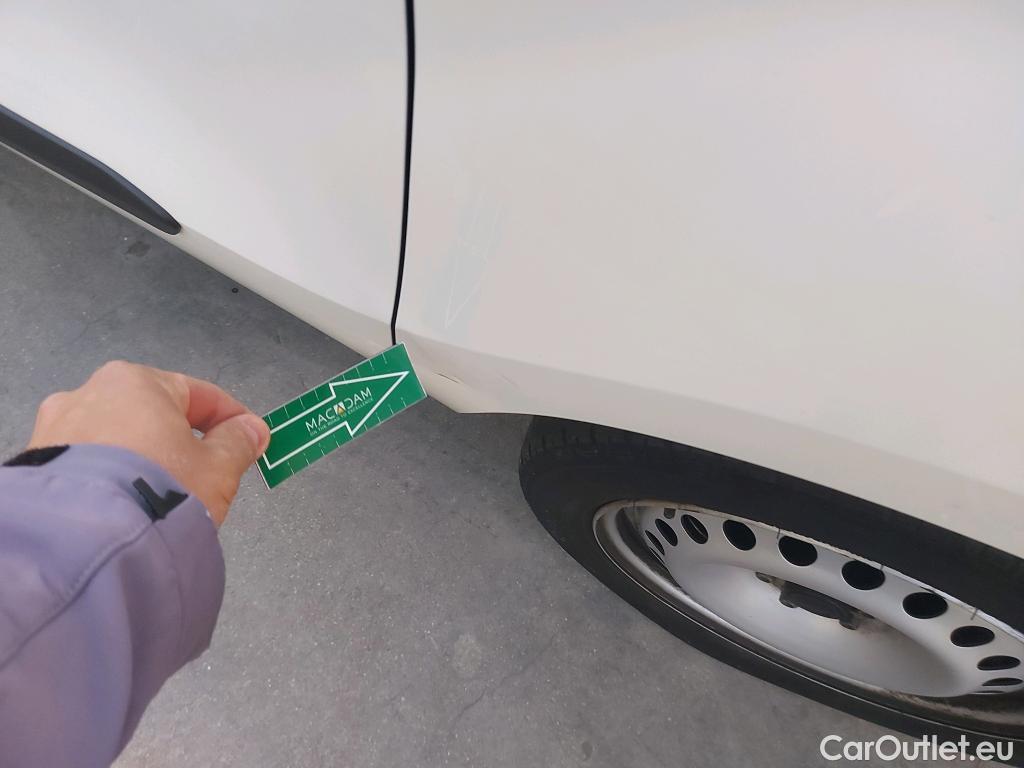  Fiat  Doblo FIAT Doblò Cargo/2015/3P/furgón derivado de turismo Cargo Base Plus 1.4 Tjet 89kW GNC #8