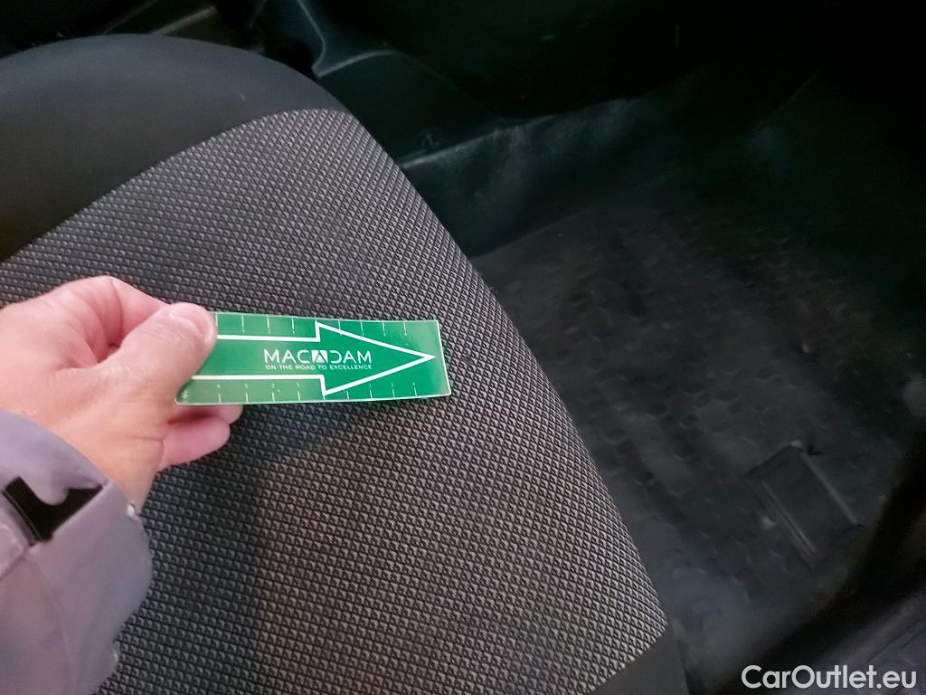  Fiat  Doblo FIAT Doblò Cargo/2015/3P/furgón derivado de turismo Cargo Base Plus 1.4 Tjet 89kW GNC
 #16