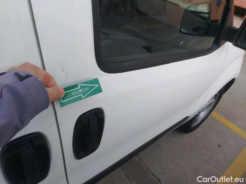  Fiat  Doblo FIAT Doblò Cargo/2015/3P/furgón derivado de turismo Cargo Base Plus 1.4 Tjet 89kW GNC
 #39