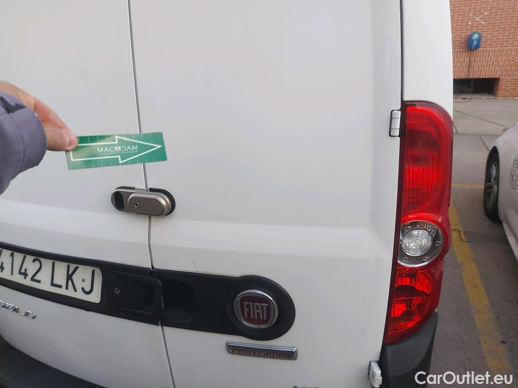  Fiat  Doblo FIAT Doblò Cargo/2015/3P/furgón derivado de turismo Cargo Base Plus 1.4 Tjet 89kW GNC
 #37