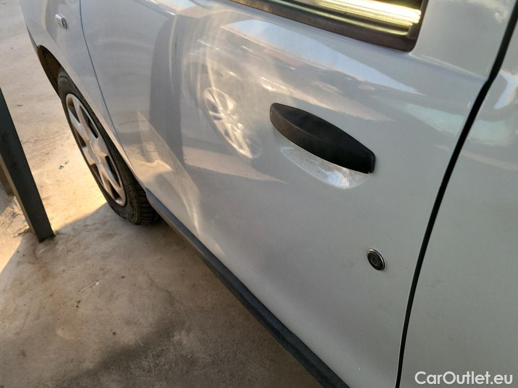  Dacia  Dokker DACIA  / 2013 / 4P / furgón derivado de turismo Van Essential Blue dCi 70kW (95CV) #23