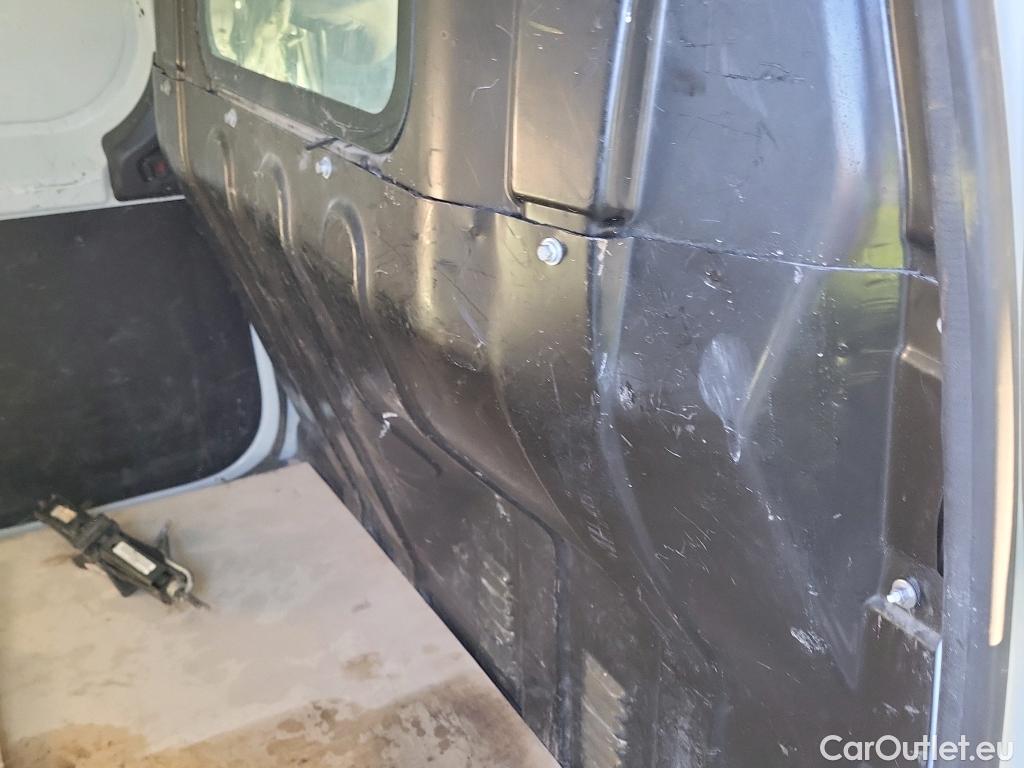  Dacia  Dokker DACIA  / 2013 / 4P / furgón derivado de turismo Van Essential Blue dCi 70kW (95CV) #9