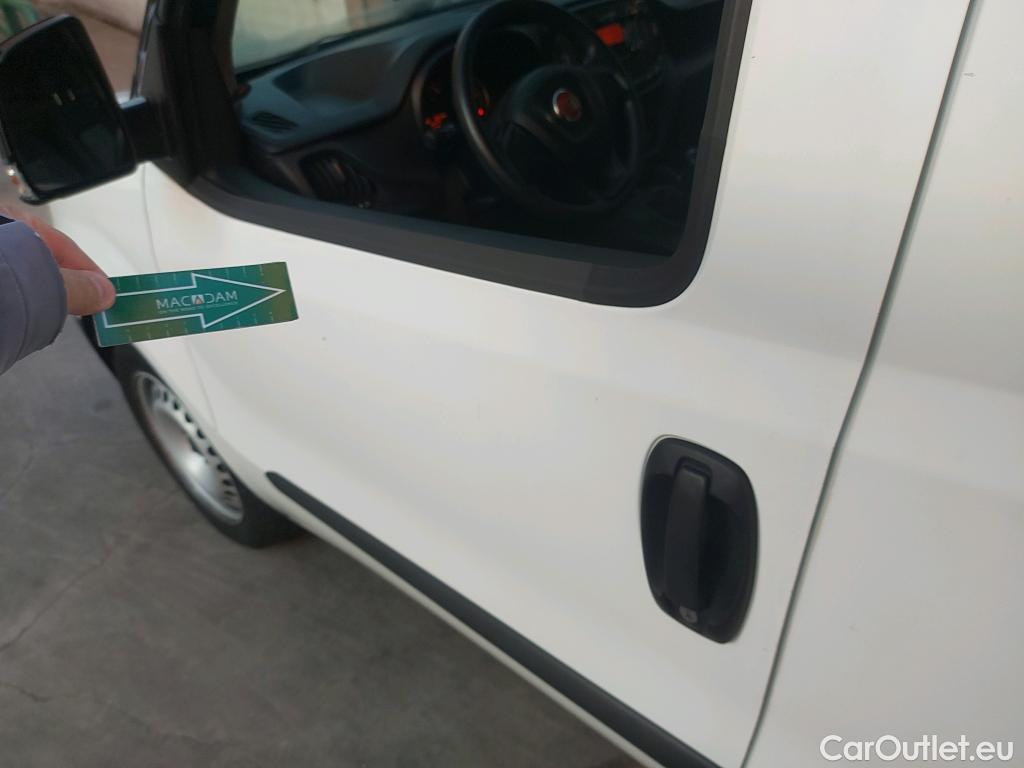  Fiat  Doblo FIAT Doblò Cargo/2015/3P/furgón derivado de turismo Cargo Base Plus 1.4 Tjet 89kW GNC #5