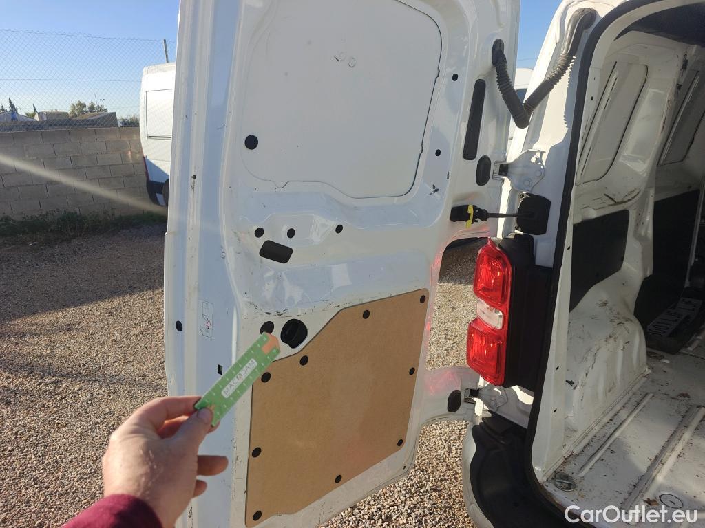  Citroen  Jumpy CITROEN  / 2016 / 4P / furgón Talla M BlueHDi 100 S&S 6v Control #9