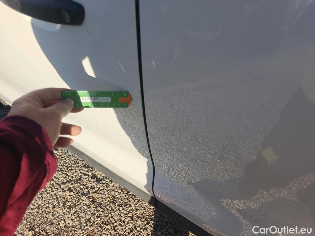  Citroen  Jumpy CITROEN  / 2016 / 4P / furgón Talla M BlueHDi 100 S&S 6v Control #35