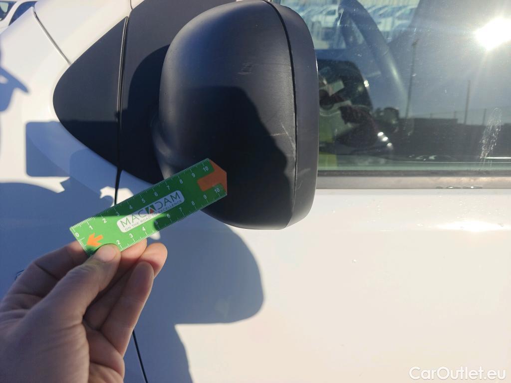  Citroen  Jumpy CITROEN  / 2016 / 4P / furgón Talla M BlueHDi 100 S&S 6v Control #33