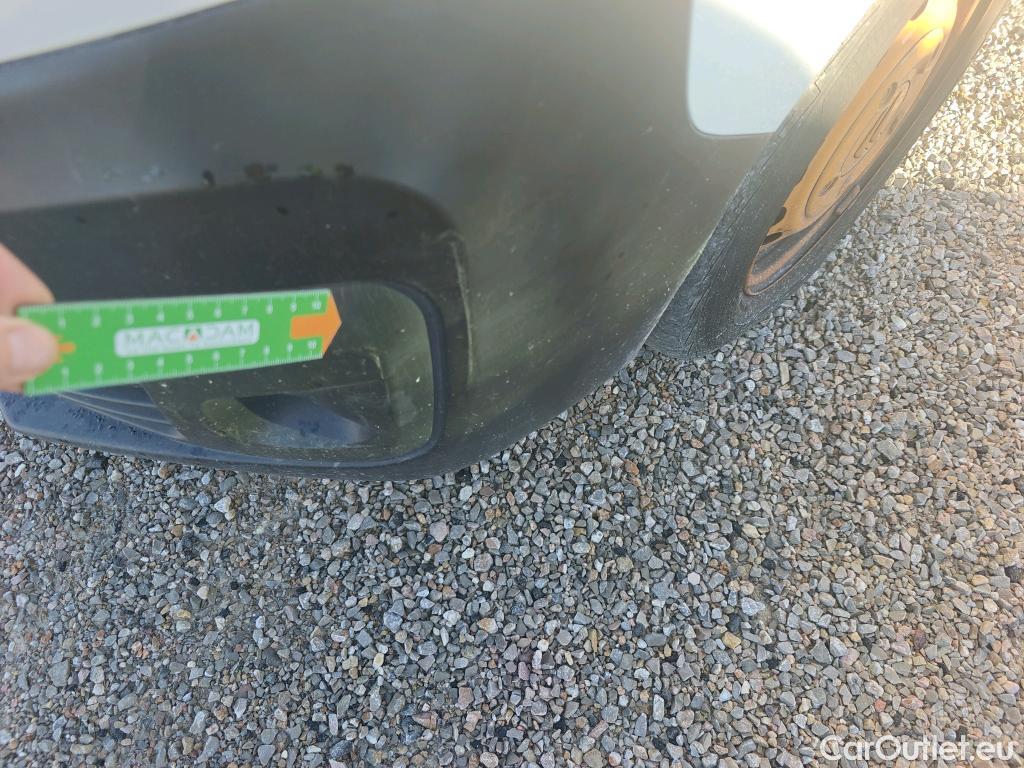  Citroen  Jumpy CITROEN  / 2016 / 4P / furgón Talla M BlueHDi 100 S&S 6v Control #24