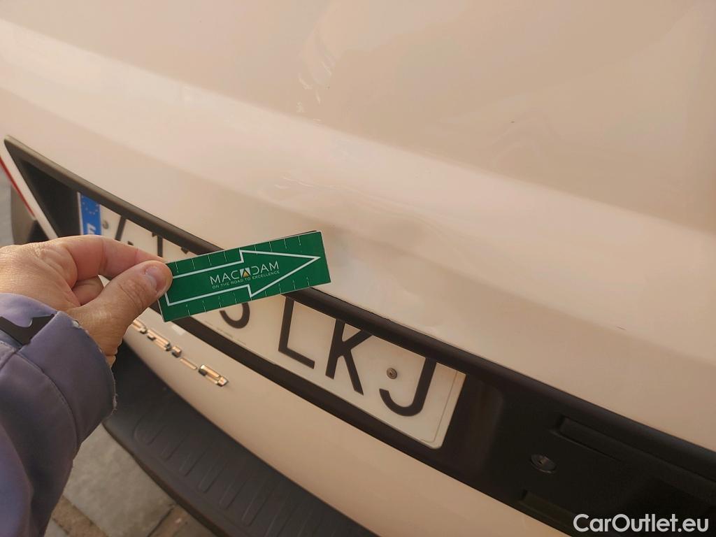  Fiat  Doblo FIAT Doblò Cargo/2015/3P/furgón derivado de turismo Cargo Base Plus 1.4 Tjet 89kW GNC #4