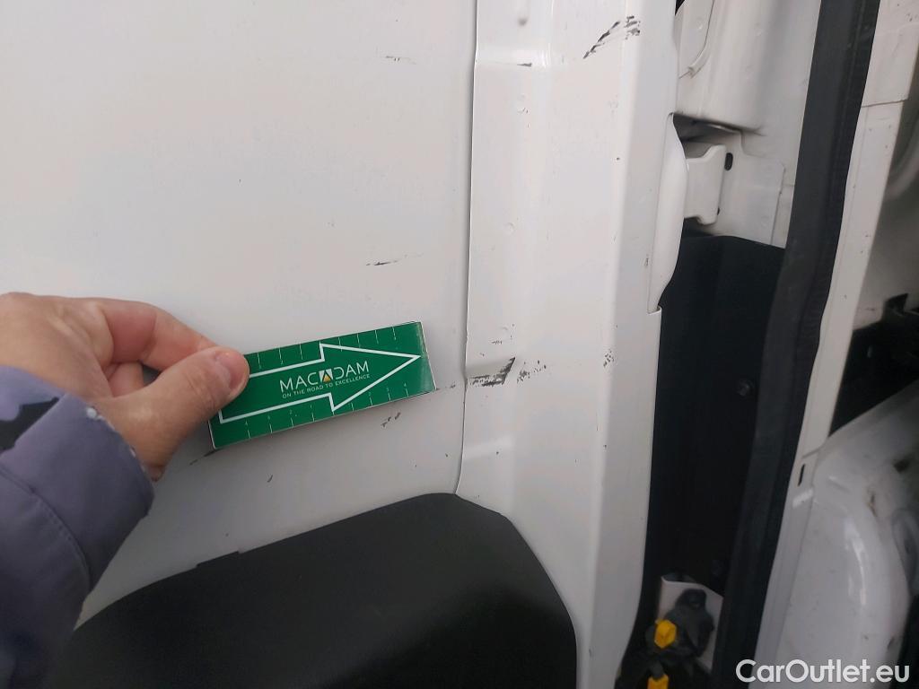  Fiat  Doblo FIAT Doblò Cargo/2015/3P/furgón derivado de turismo Cargo Base Plus 1.4 Tjet 89kW GNC
 #19