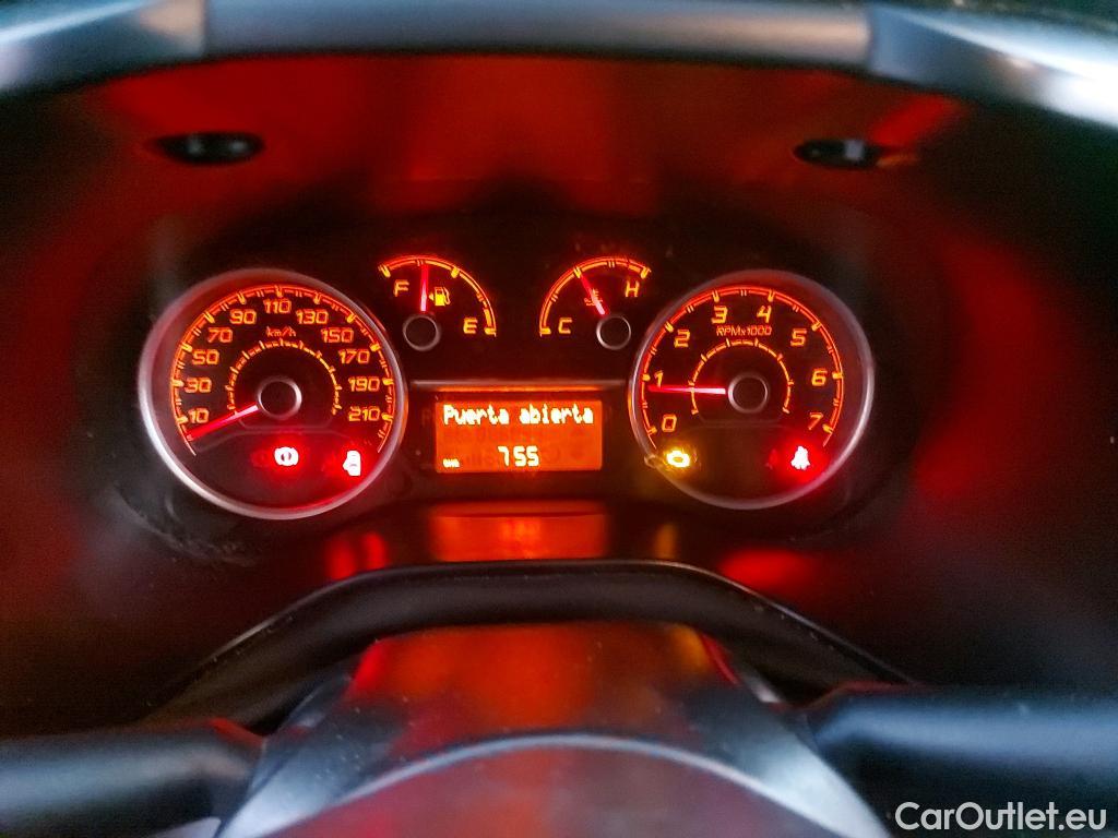  Fiat  Doblo FIAT Doblò Cargo/2015/3P/furgón derivado de turismo Cargo Base Plus 1.4 Tjet 89kW GNC
 #41