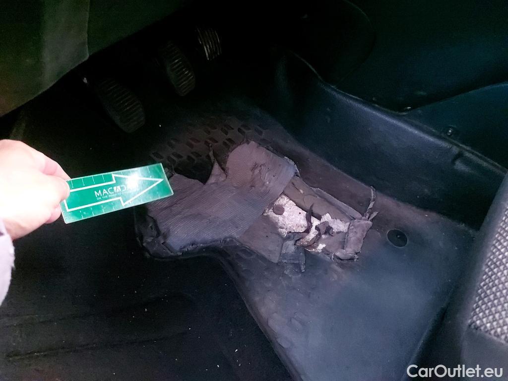  Fiat  Doblo FIAT Doblò Cargo/2015/3P/furgón derivado de turismo Cargo Base Plus 1.4 Tjet 89kW GNC
 #1