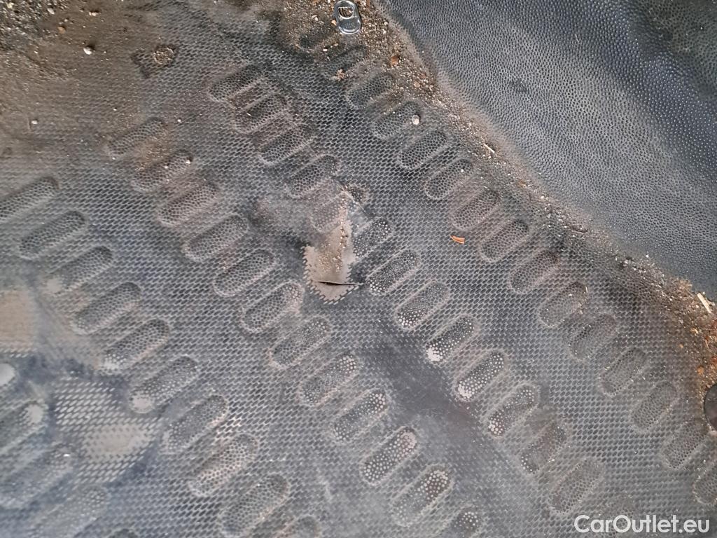  Peugeot  Partner PEUGEOT  VU 4p 2G furgón derivado de Furgón Confort PackL2 BlueHDi 73KW (100) #19